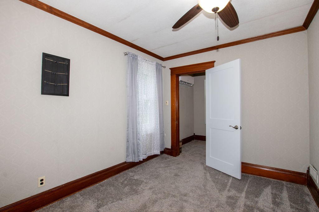 13319 13th Avenue Property Photo 11
