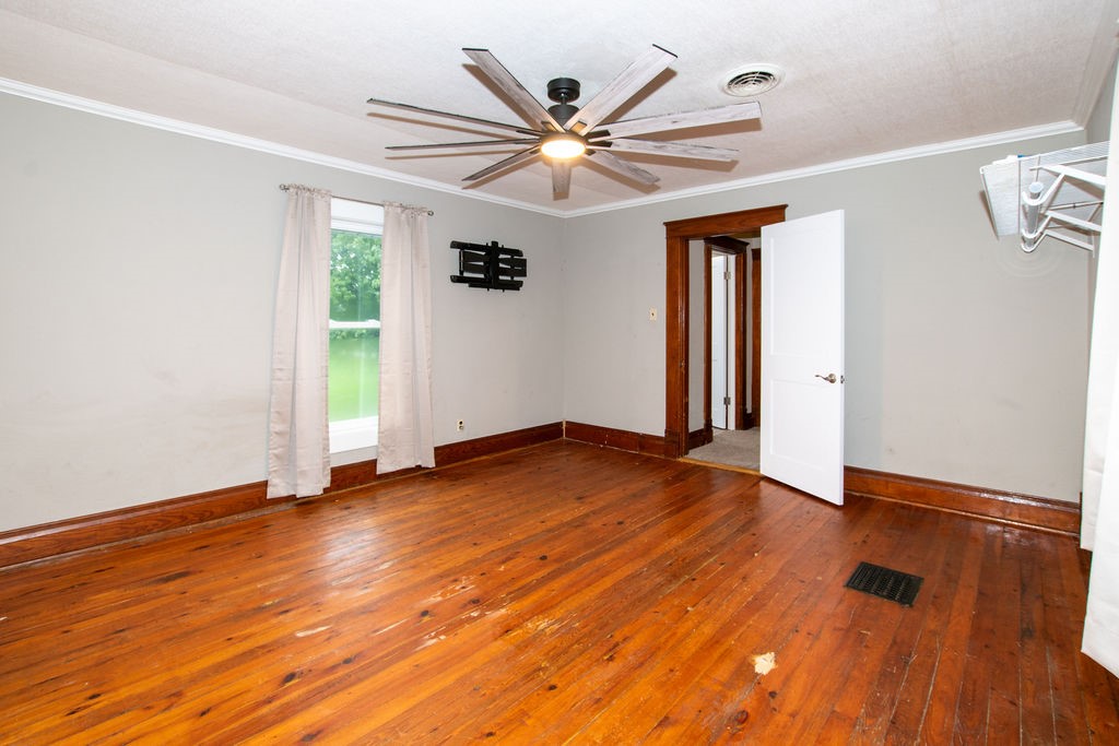 13319 13th Avenue Property Photo 13