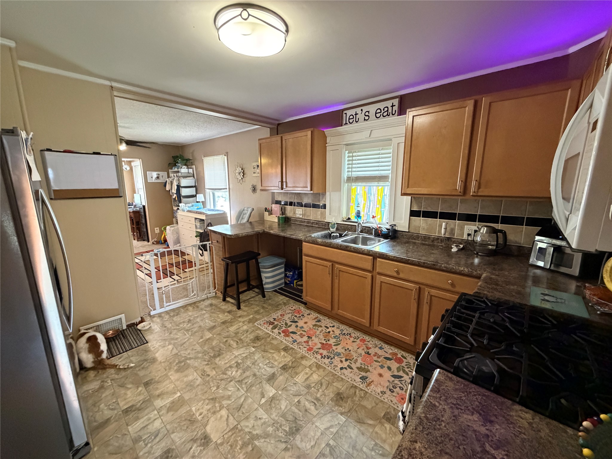 1201 E Kirkwood Avenue Property Photo 2