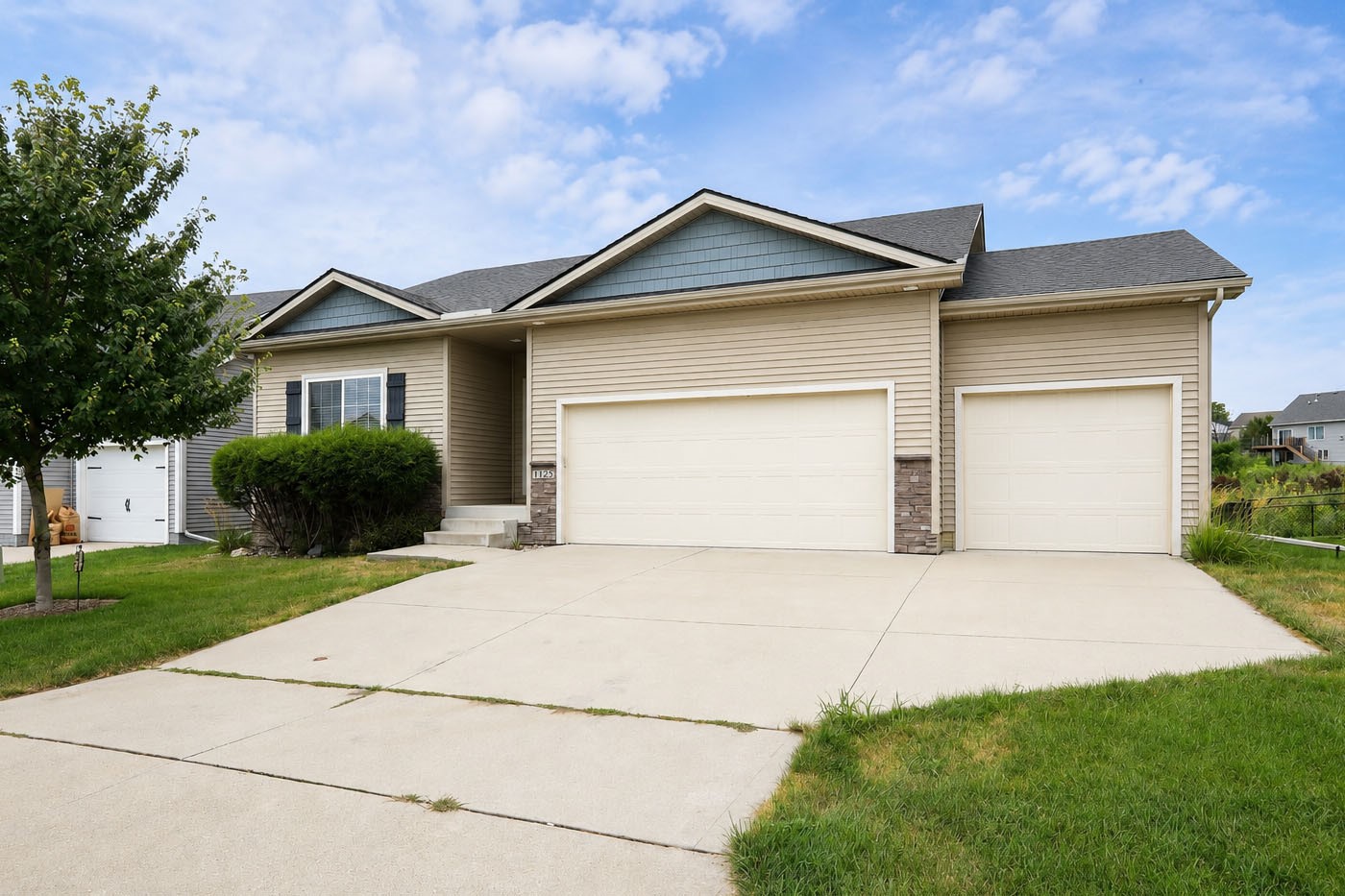 1125 Juniper Drive Property Photo 1