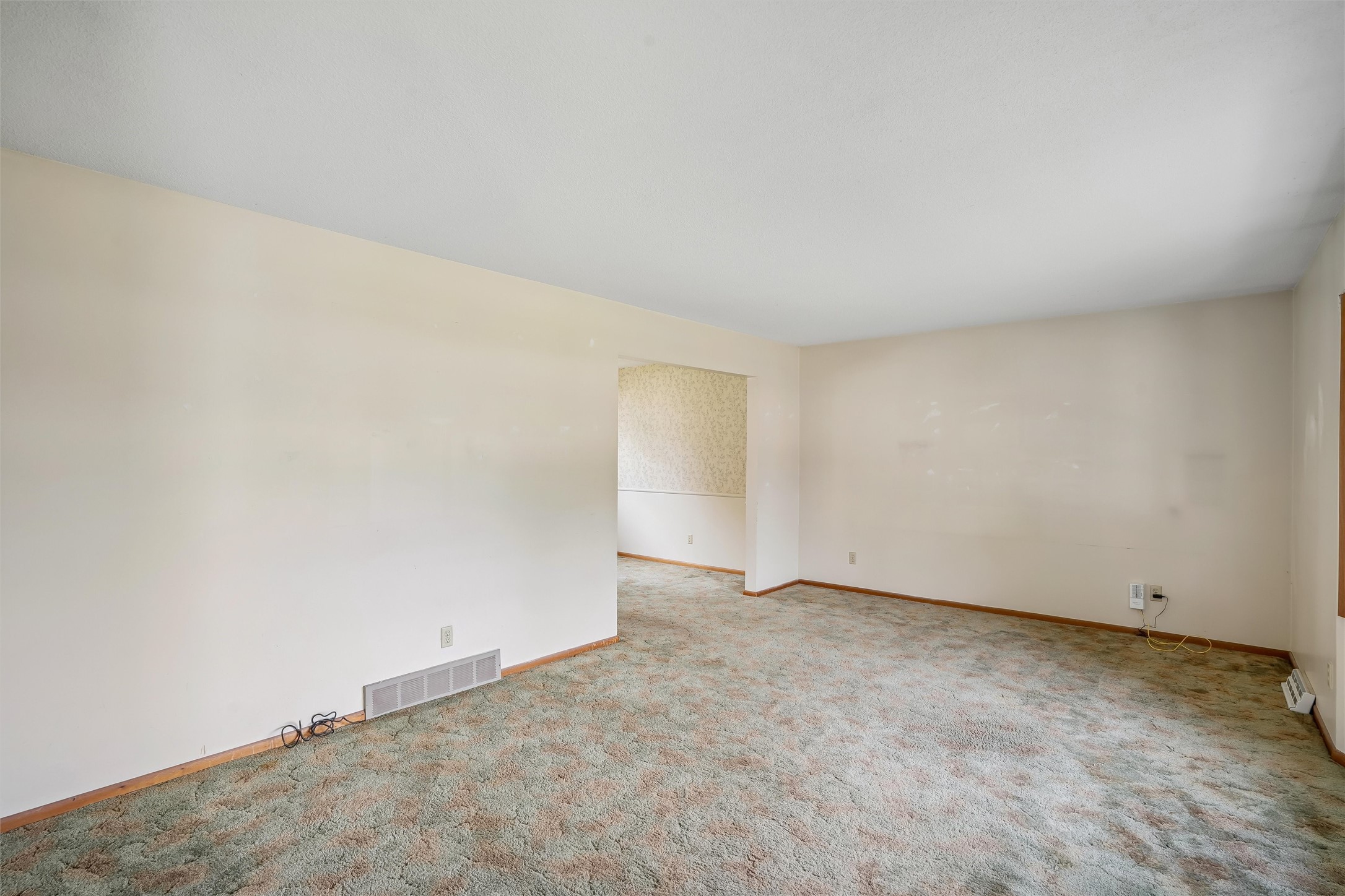 4105 73rd Place Property Photo 5