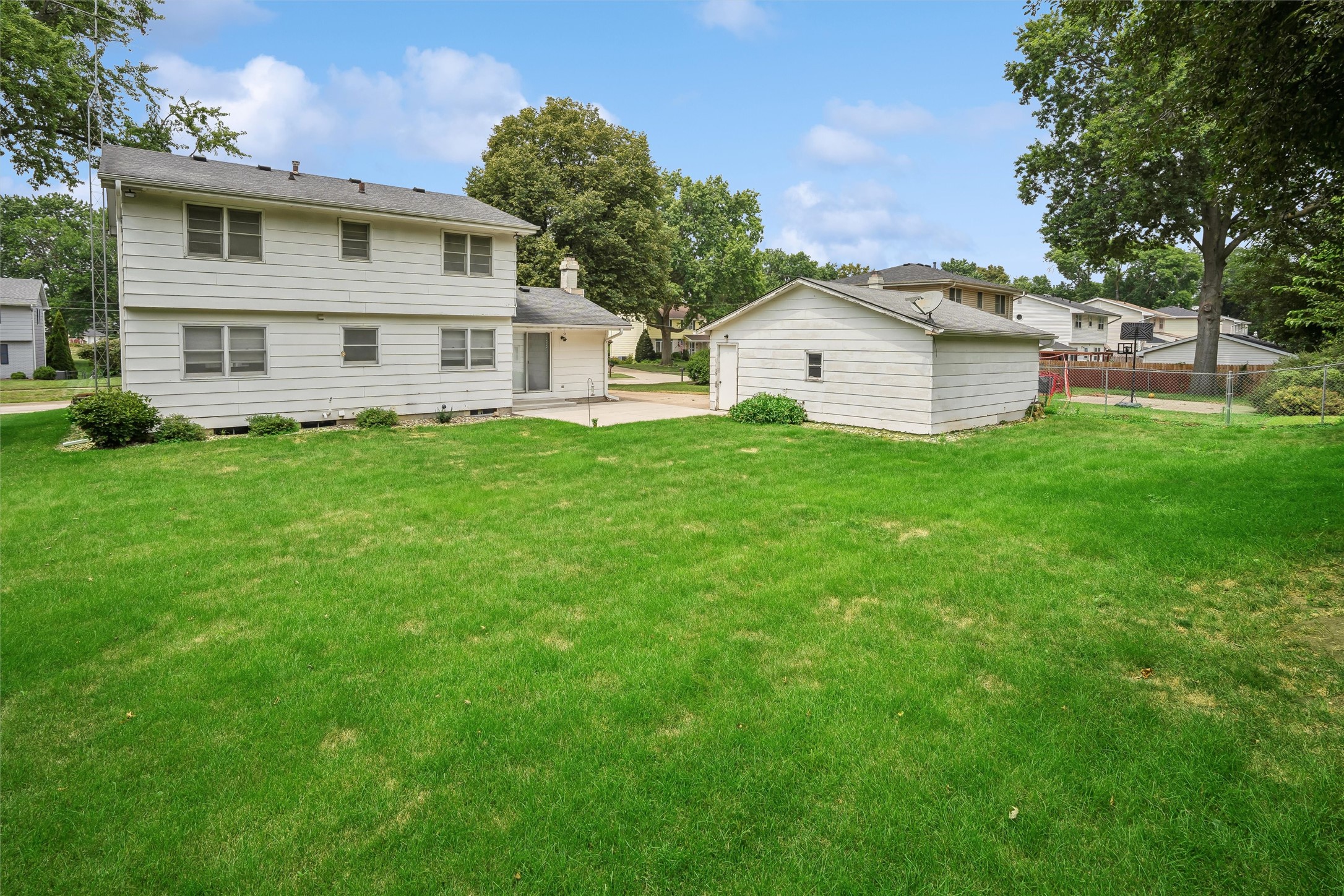 4105 73rd Place Property Photo 34
