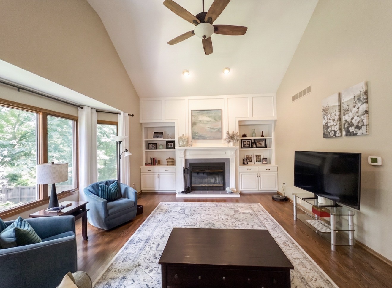12925 Lincoln Avenue Property Photo 6