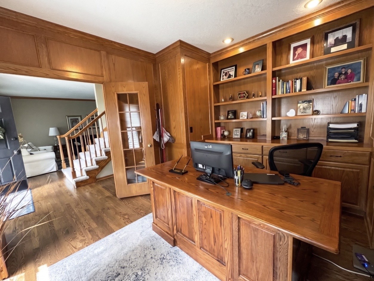 12925 Lincoln Avenue Property Photo 14