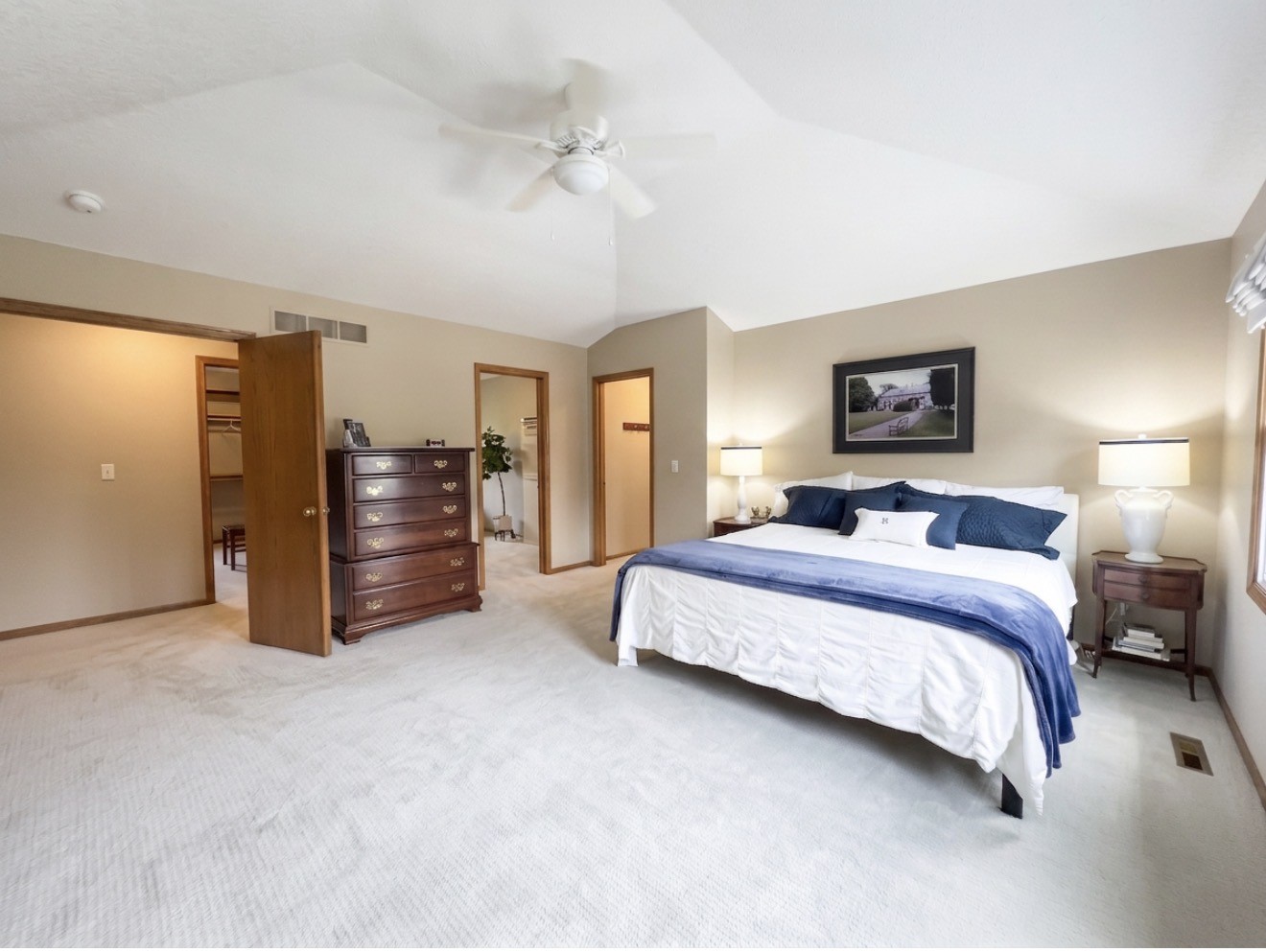 12925 Lincoln Avenue Property Photo 18