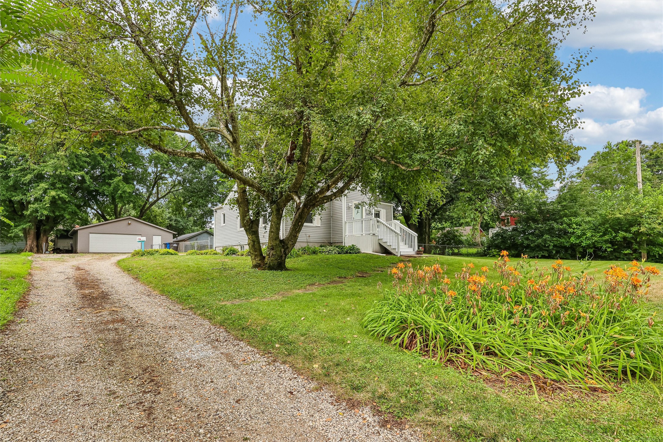 1112 Lewis Avenue Property Photo 17