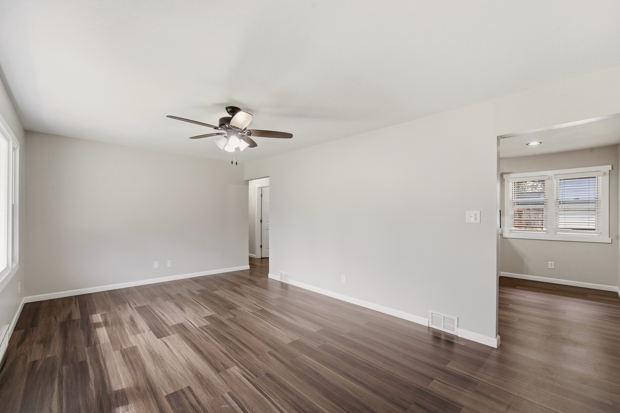 8026 Warren Drive Property Photo 10