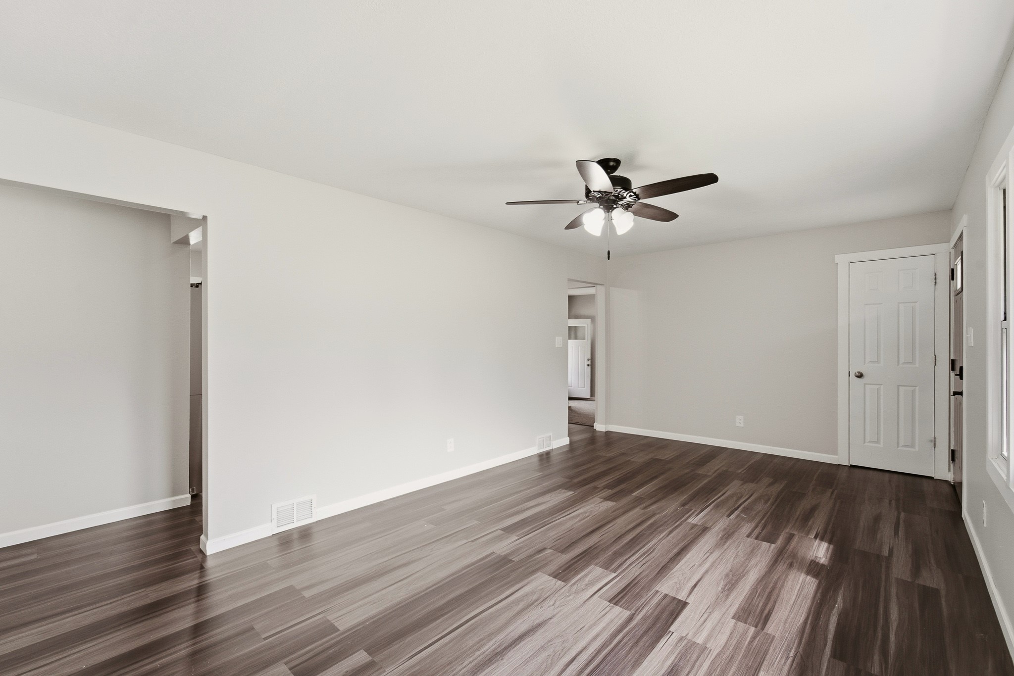8026 Warren Drive Property Photo 11
