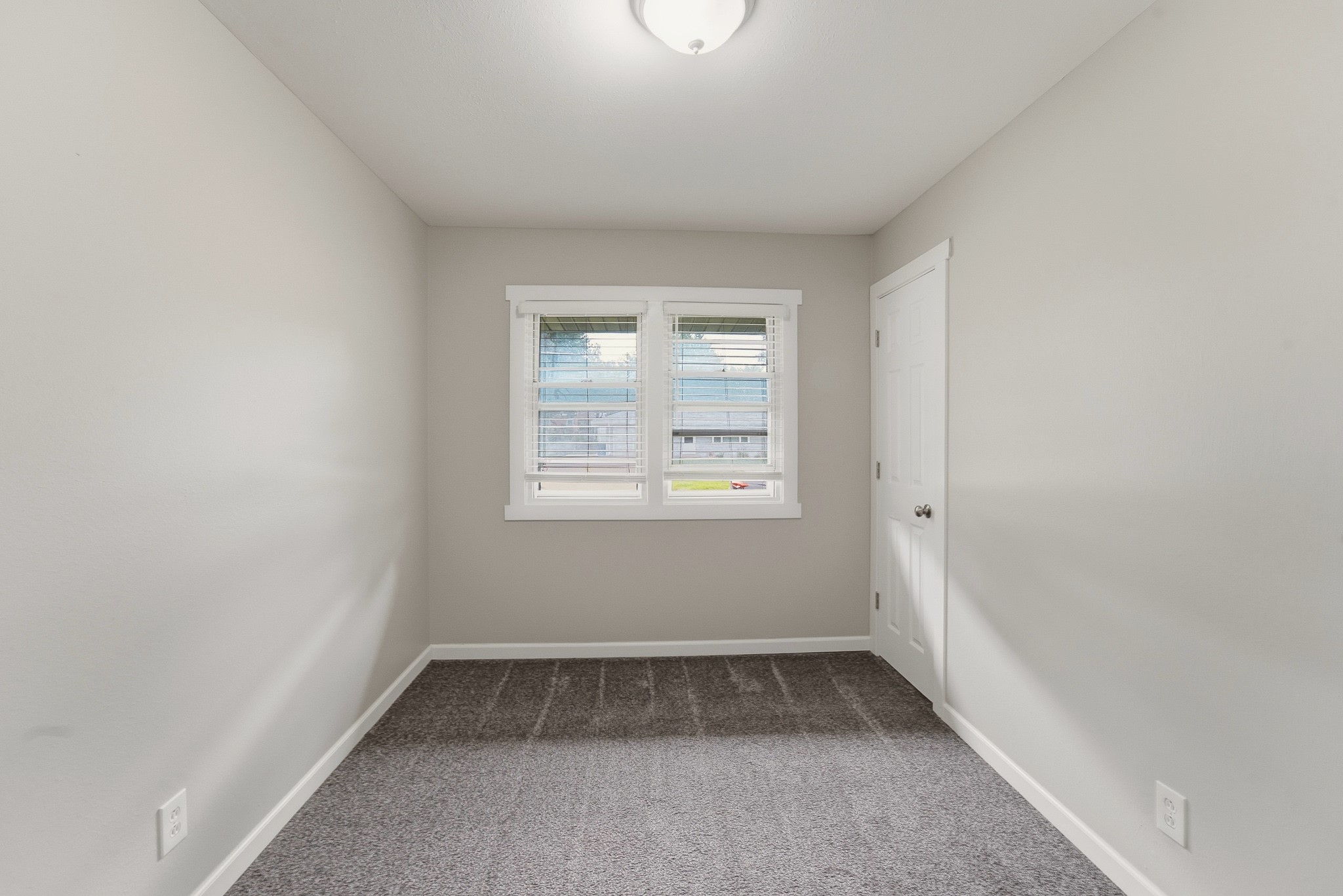 8026 Warren Drive Property Photo 20
