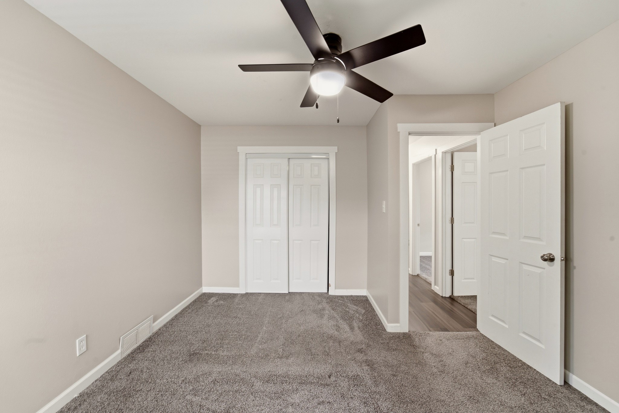 8026 Warren Drive Property Photo 28