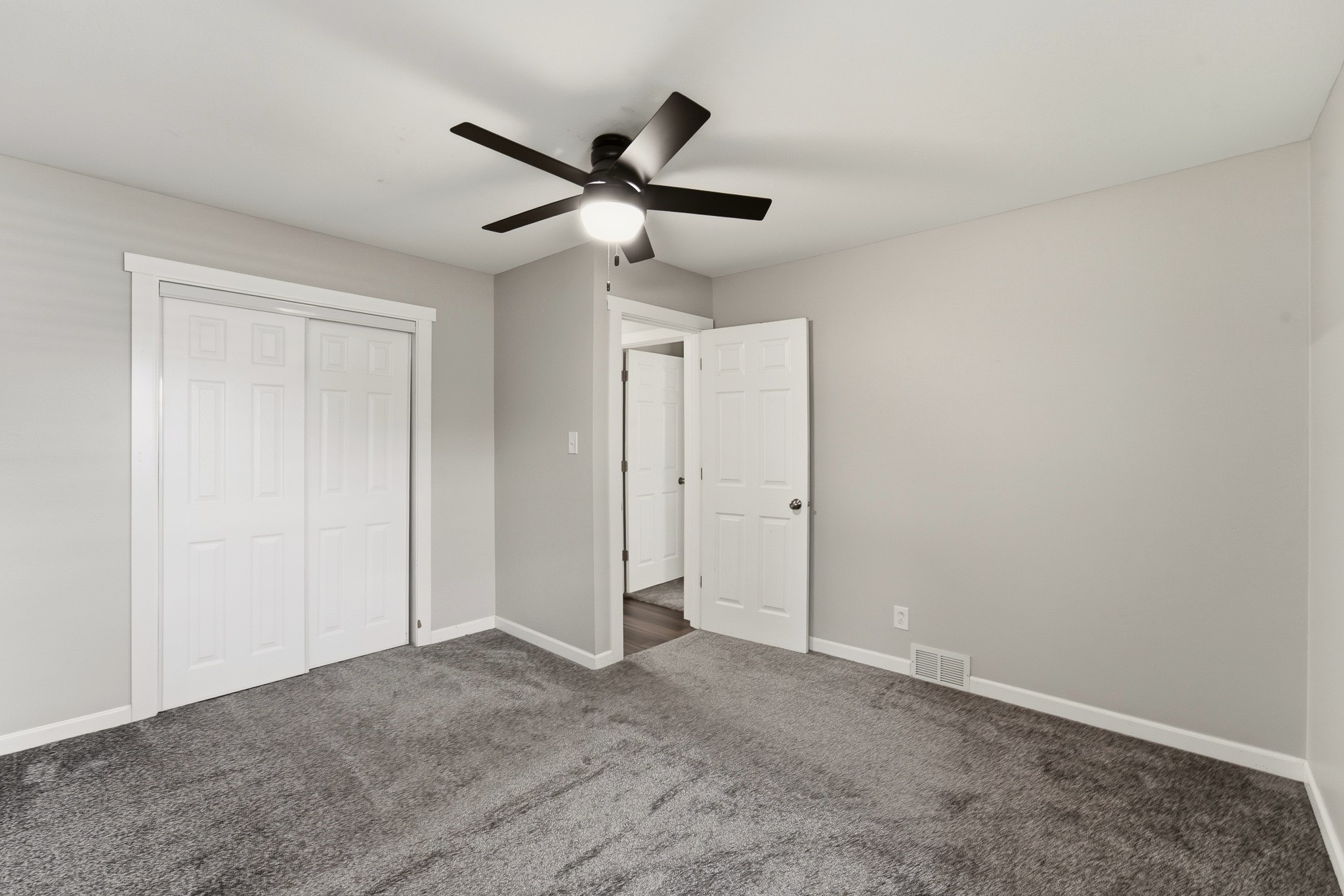 8026 Warren Drive Property Photo 29