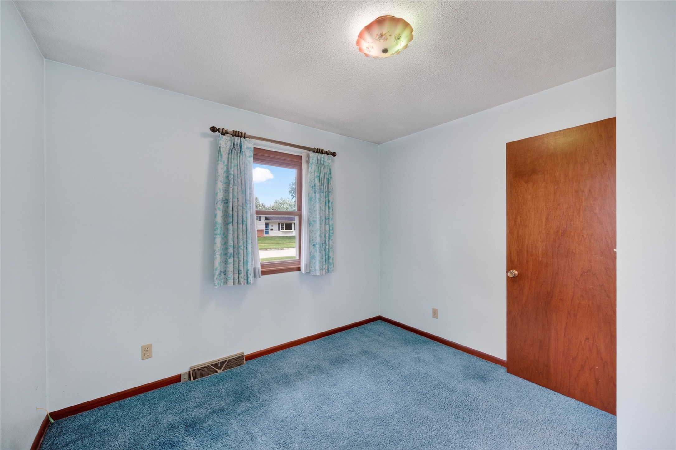 905 Se 4th Street Property Photo 17