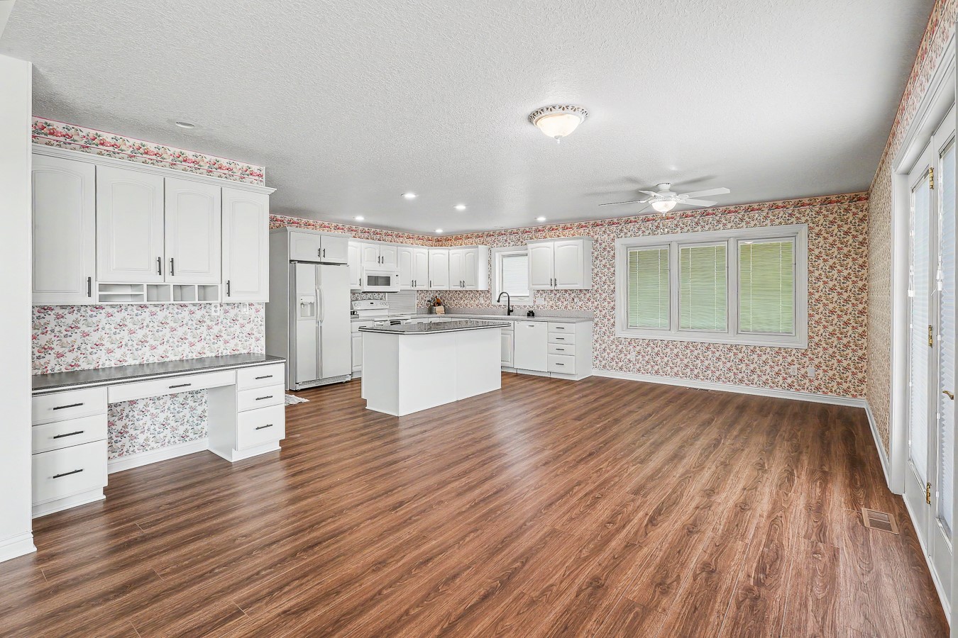 1836 Eaton Avenue Property Photo 9