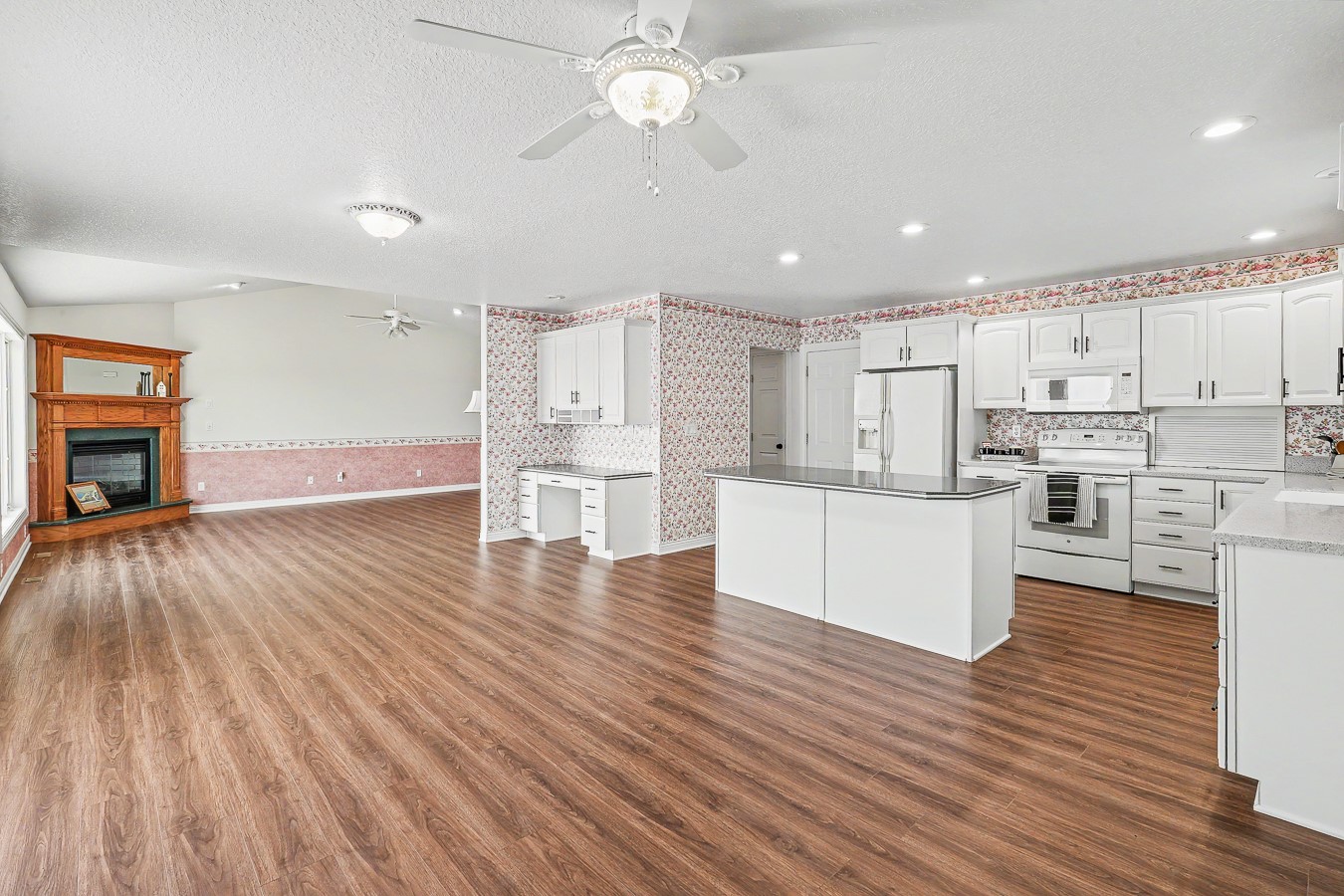 1836 Eaton Avenue Property Photo 11