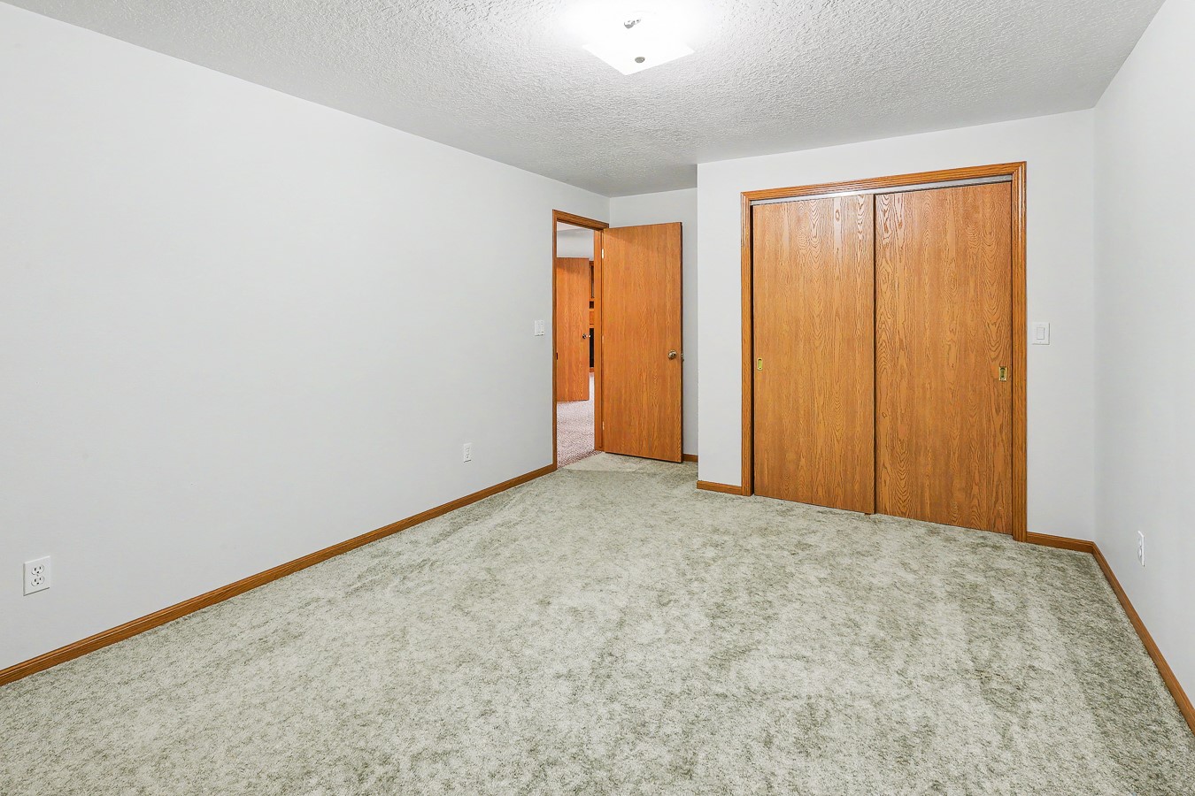 1836 Eaton Avenue Property Photo 22