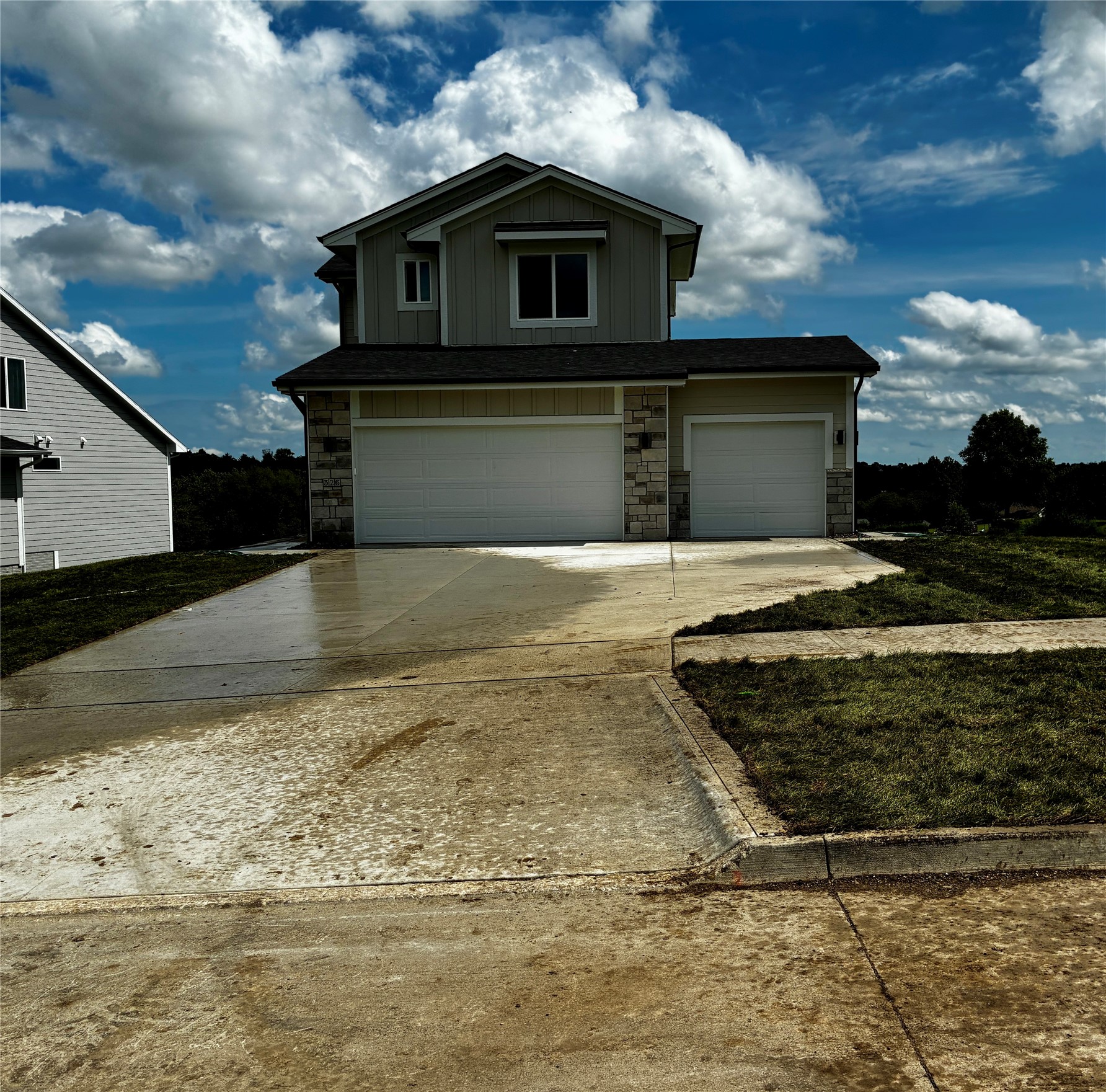 326 Van Buren Drive Property Photo 2