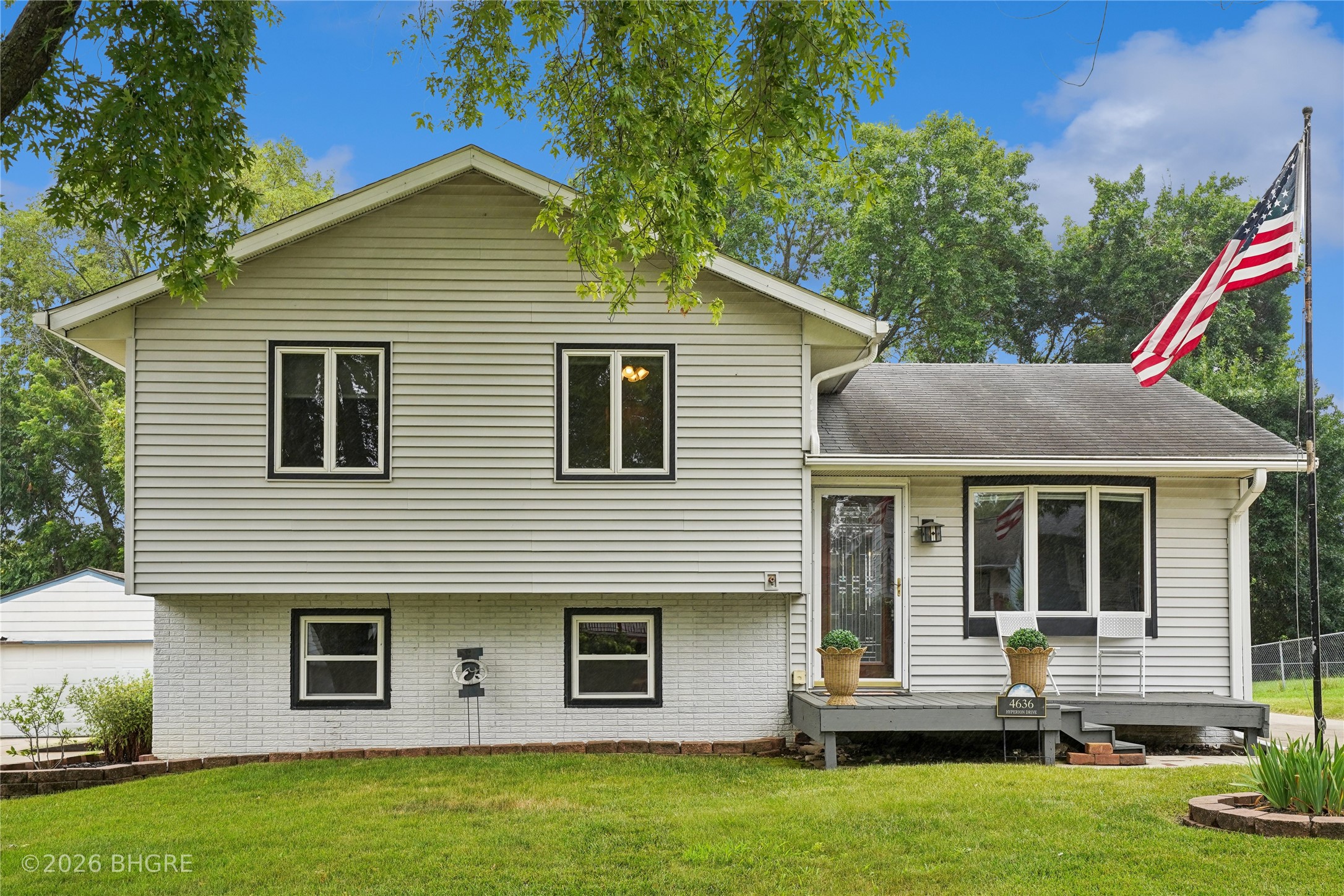 4636 Hyperion Drive Property Photo 2