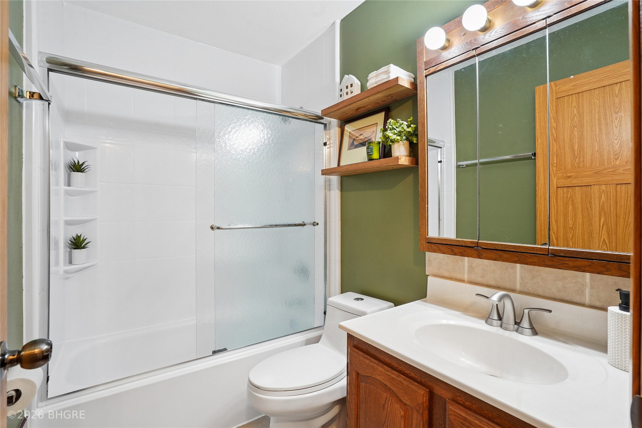 4636 Hyperion Drive Property Photo 12