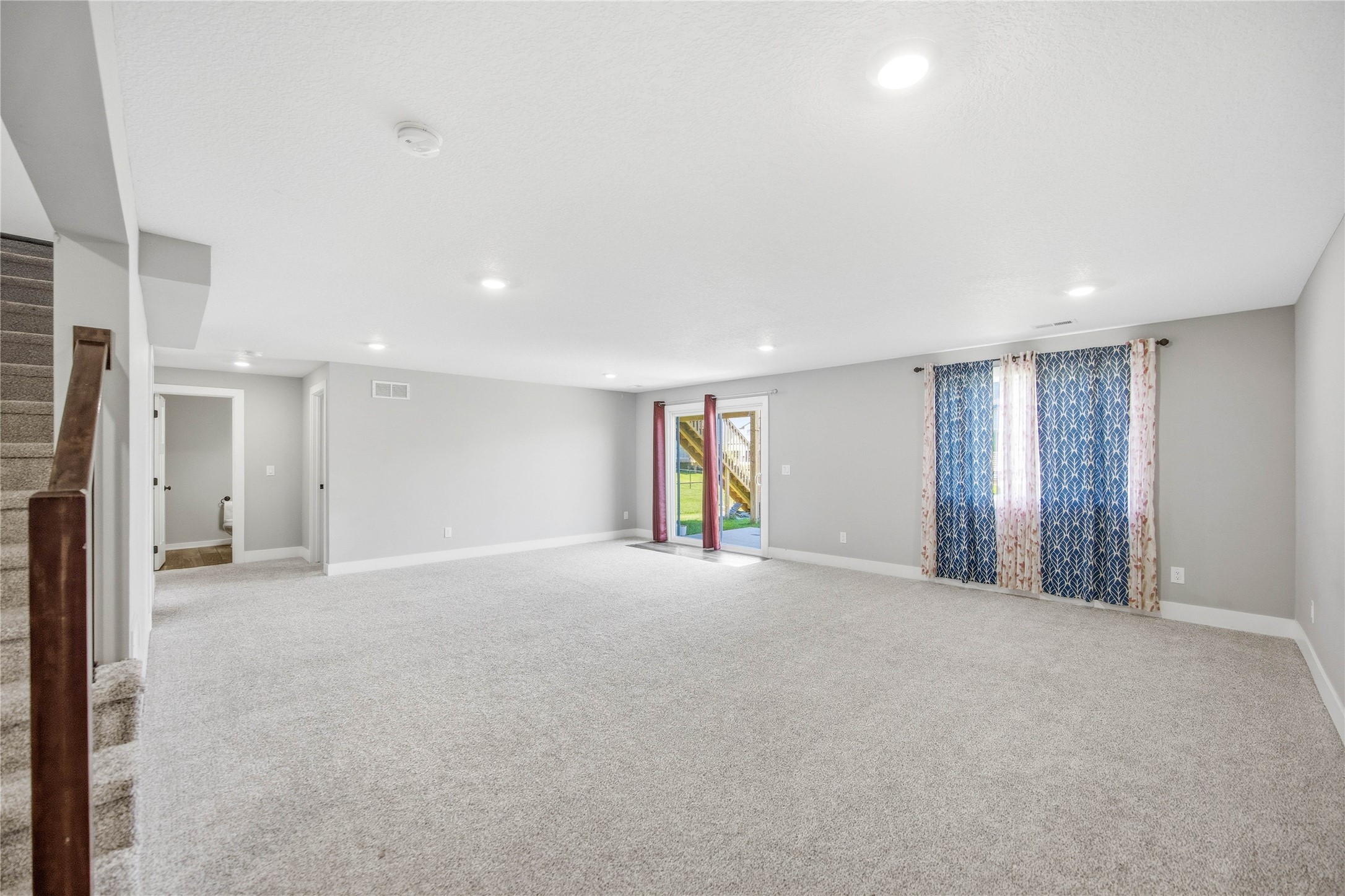706 Ne Country Meadow Drive Property Photo 19