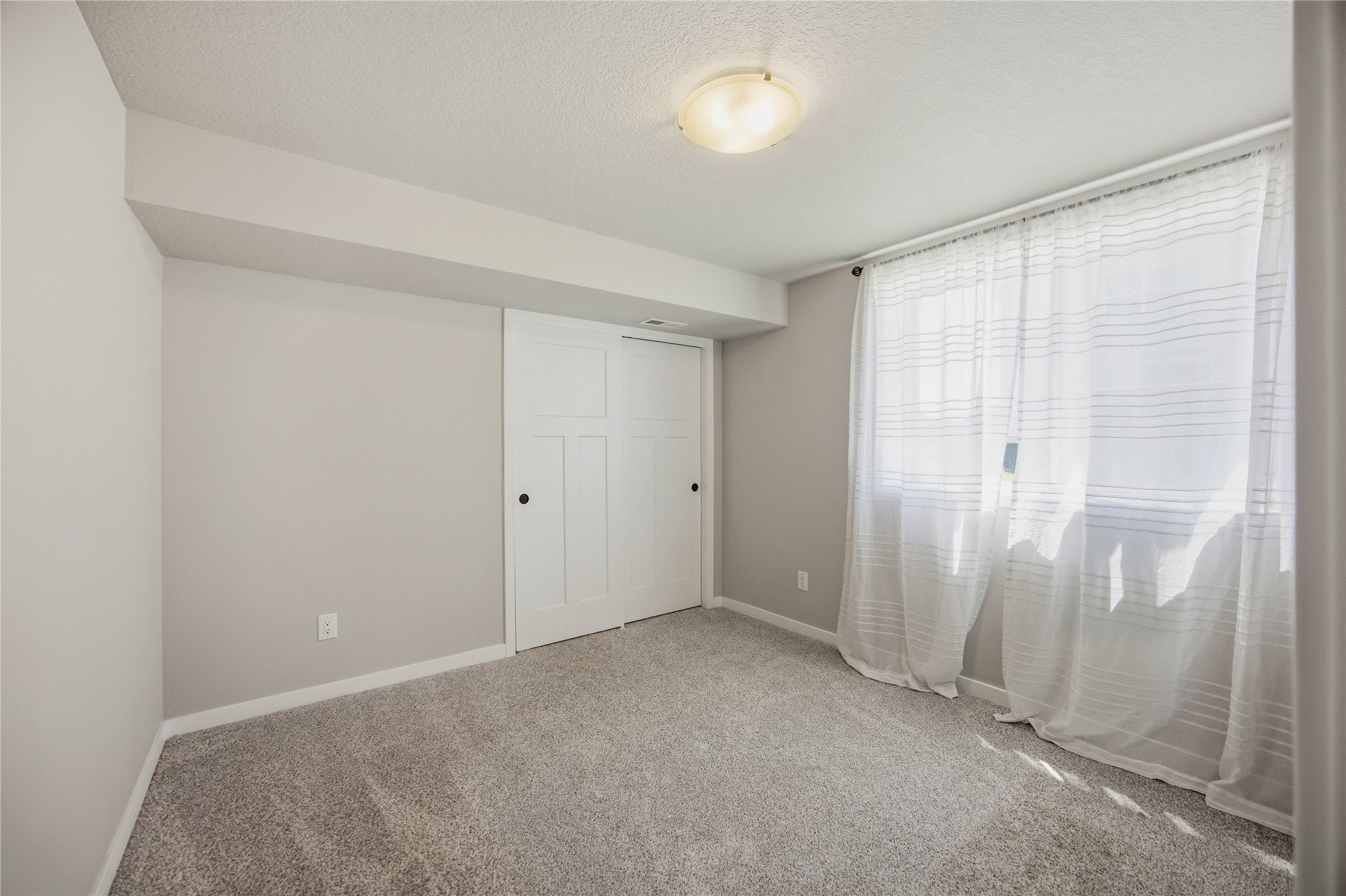706 Ne Country Meadow Drive Property Photo 26
