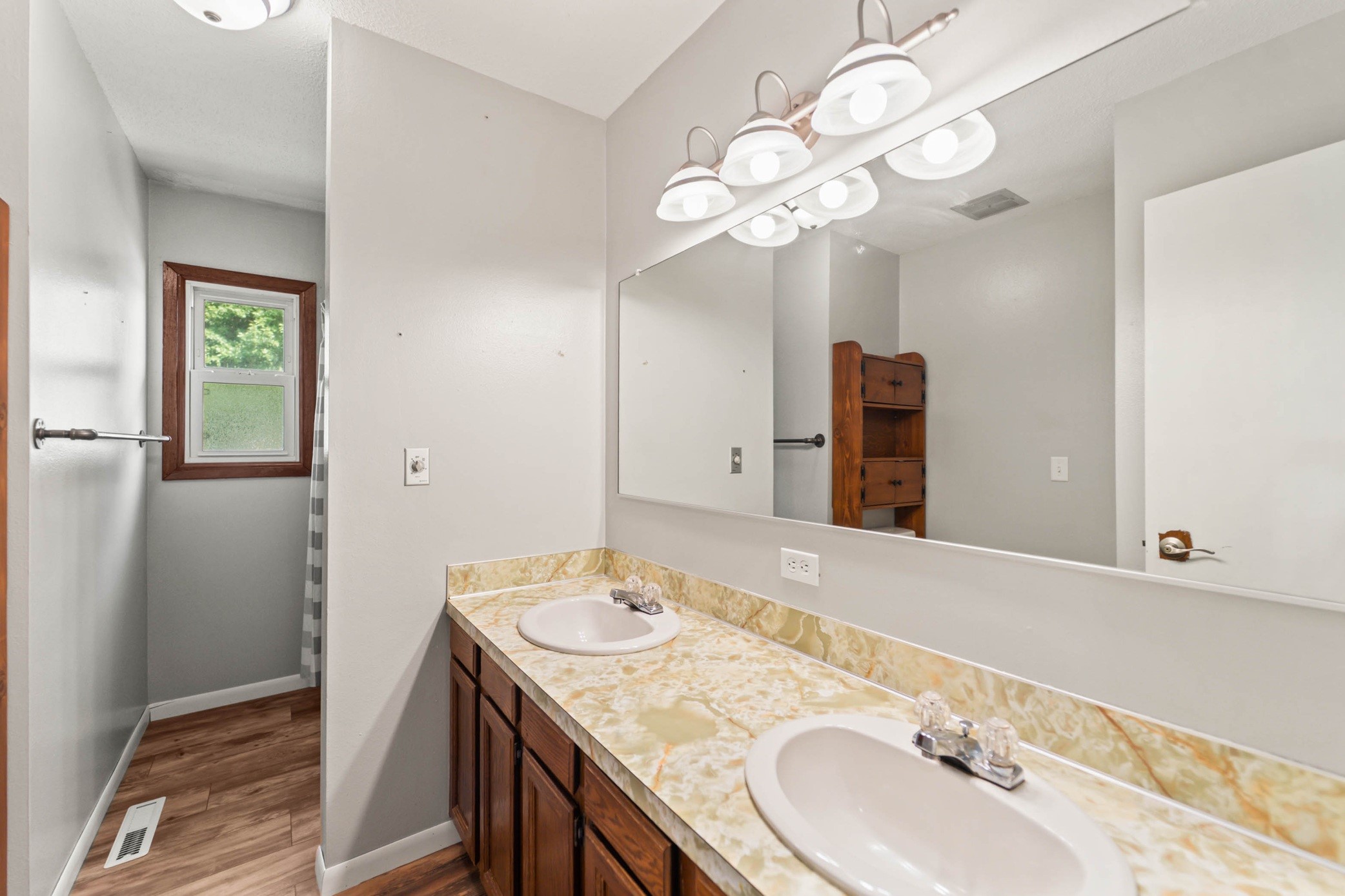 313 Lynne Drive Property Photo 15