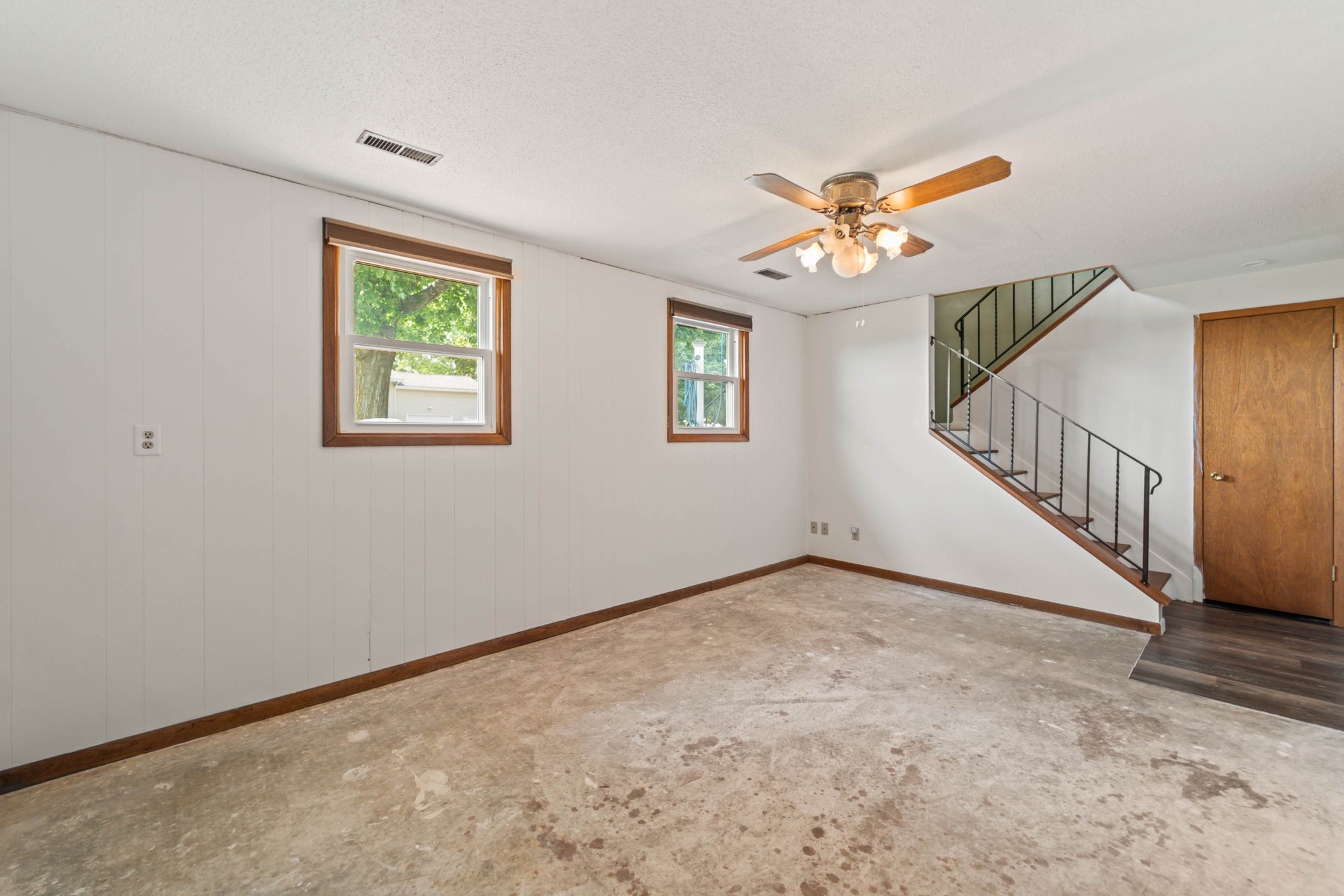 313 Lynne Drive Property Photo 28