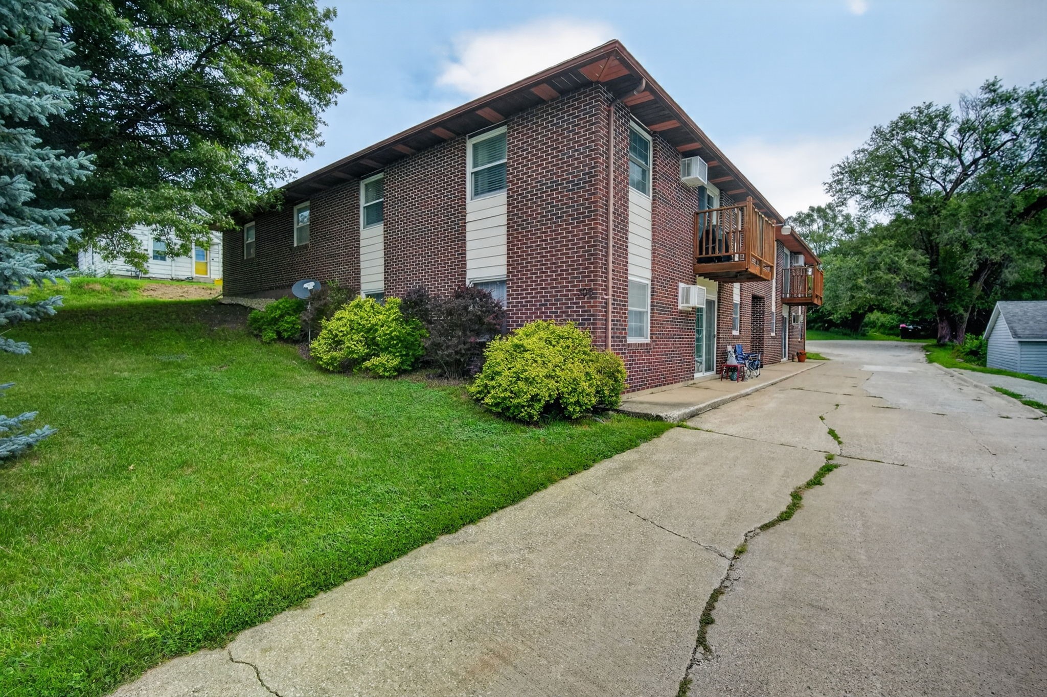 306 S 5th Street Property Photo 1