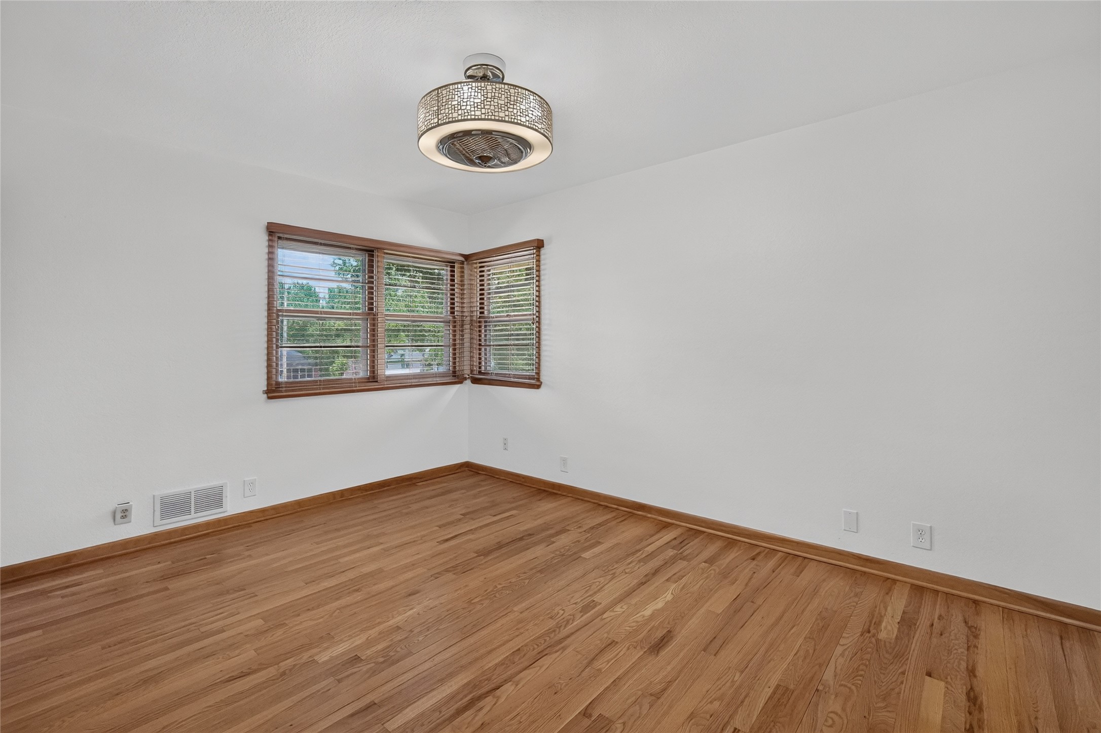 3620 Park Avenue Property Photo 16
