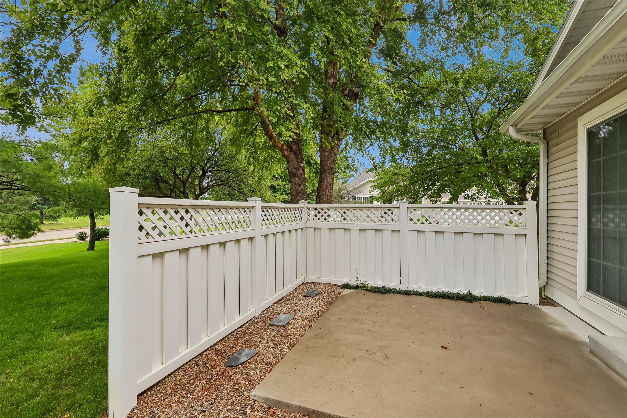 12409 Douglas Parkway Property Photo 29