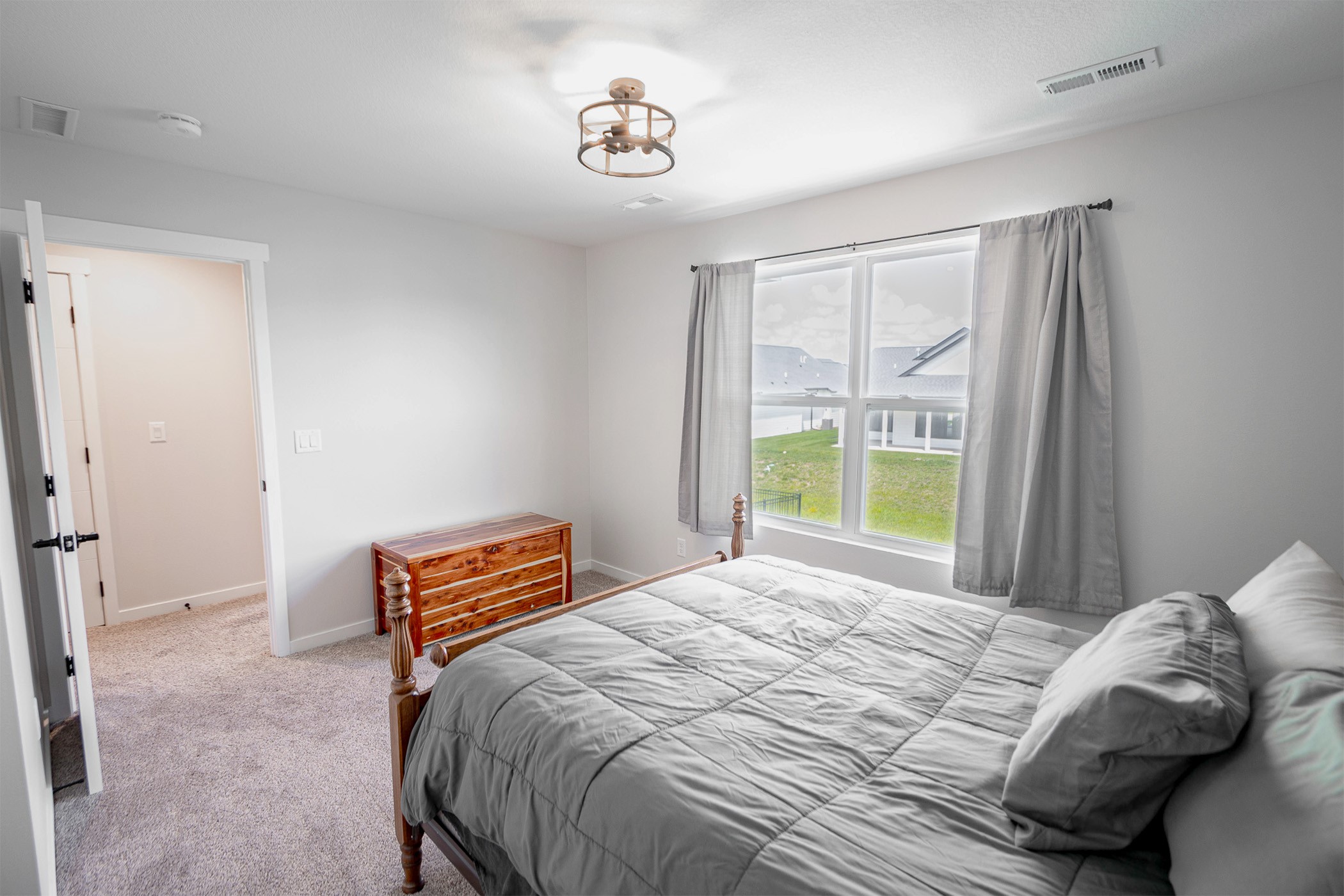 18217 Alpine Drive Property Photo 16