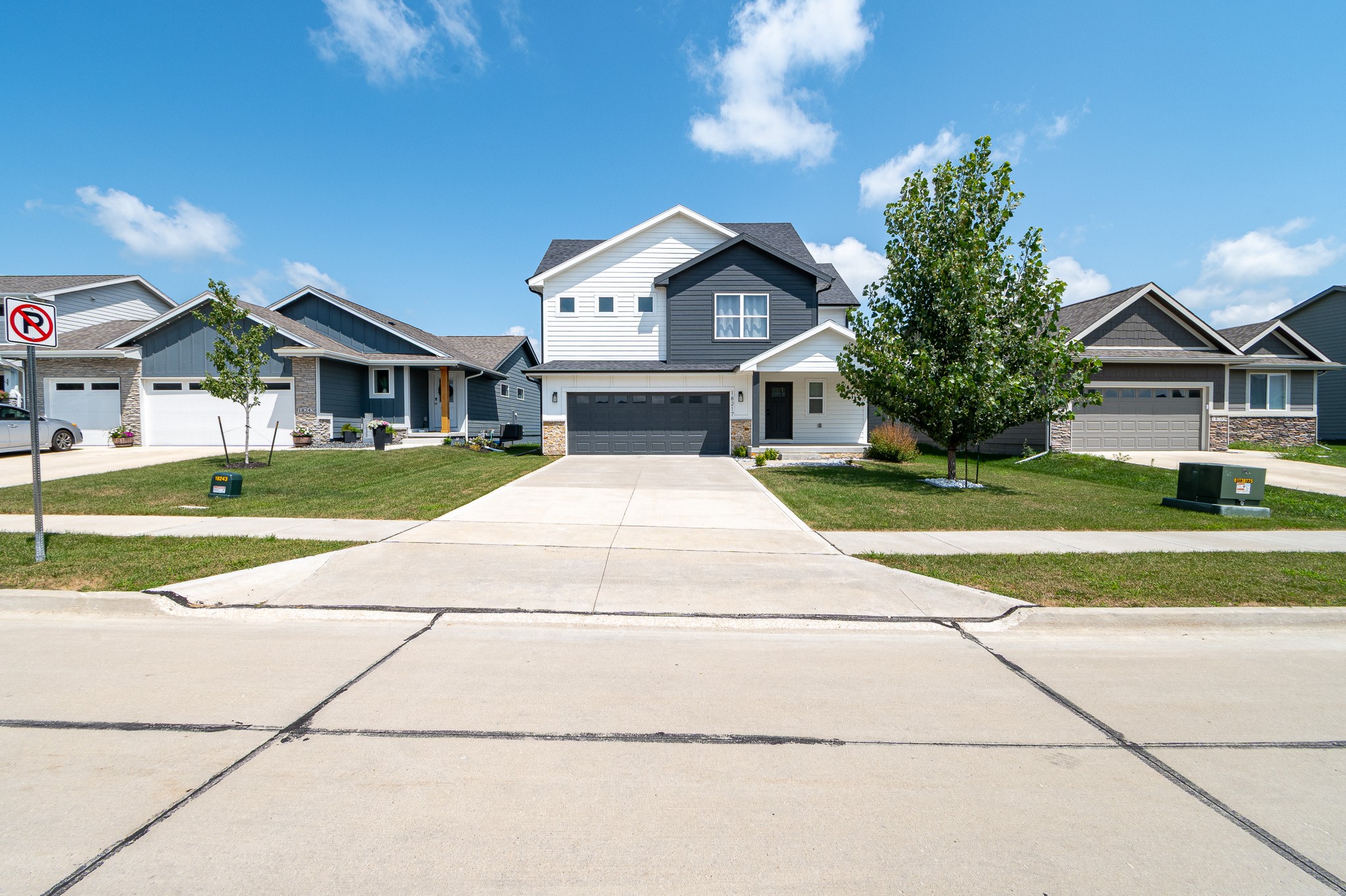 18217 Alpine Drive Property Photo 33