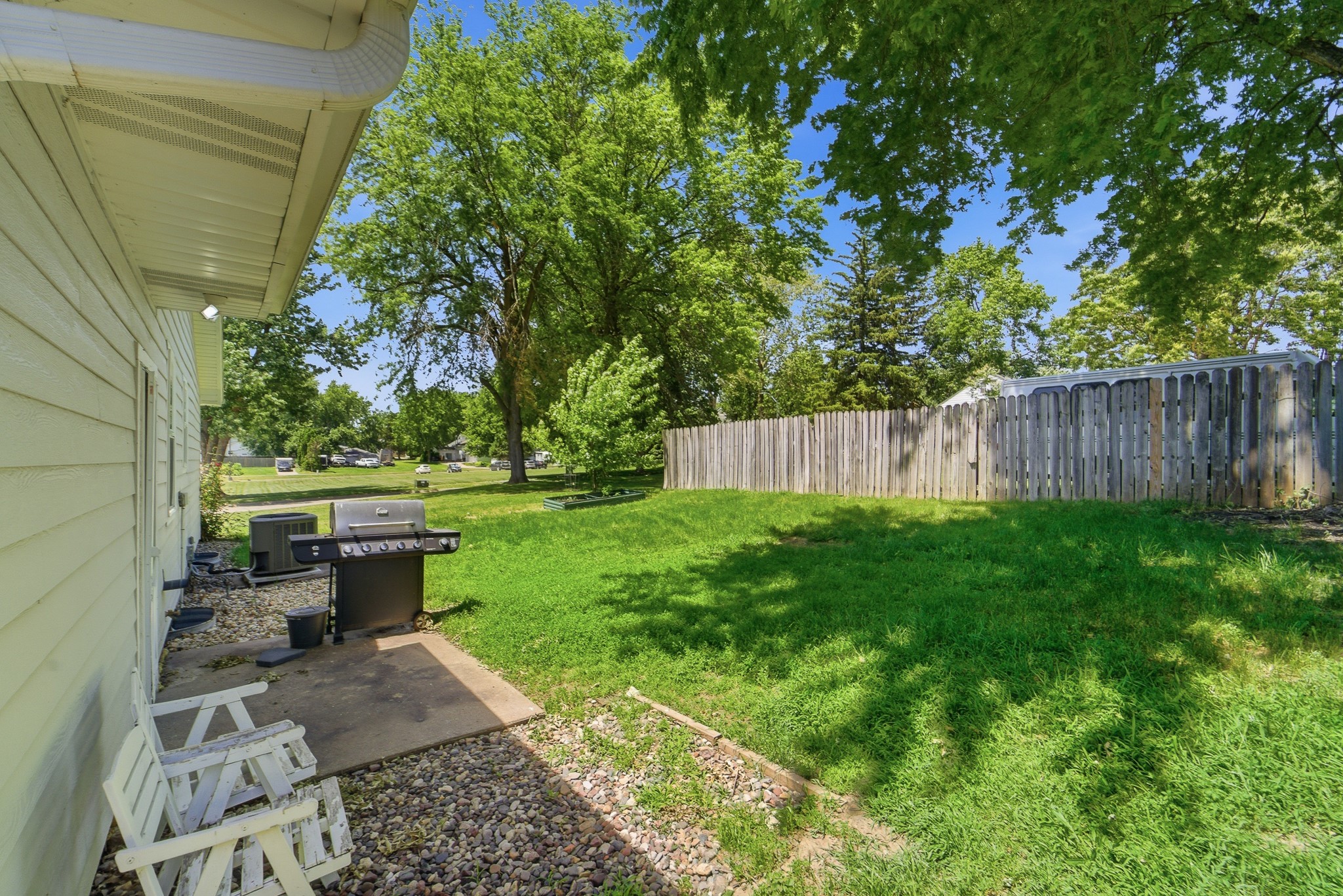 412 Independence Street Property Photo 4