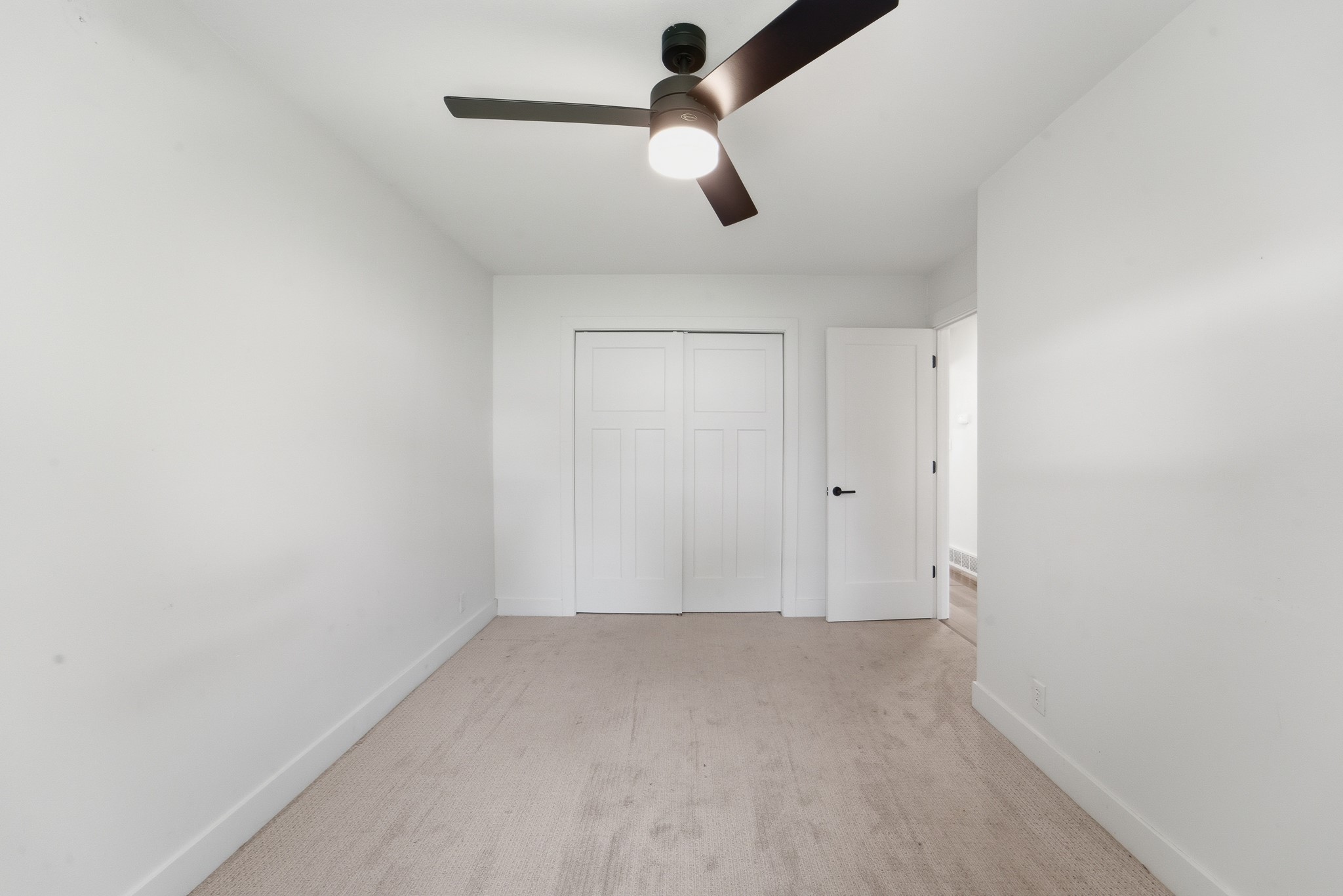 412 Independence Street Property Photo 25