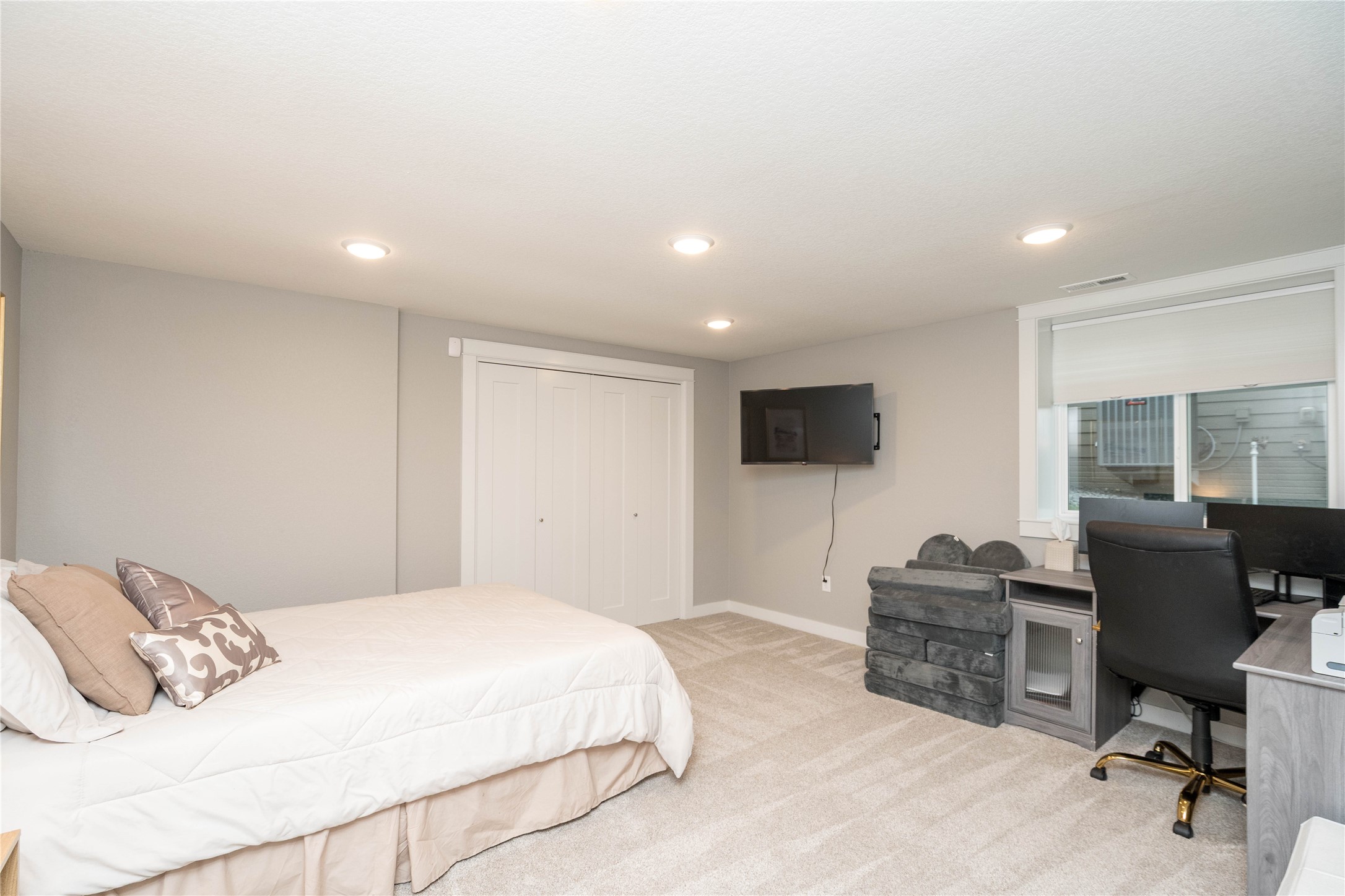 95 Se Waddell Way Property Photo 32