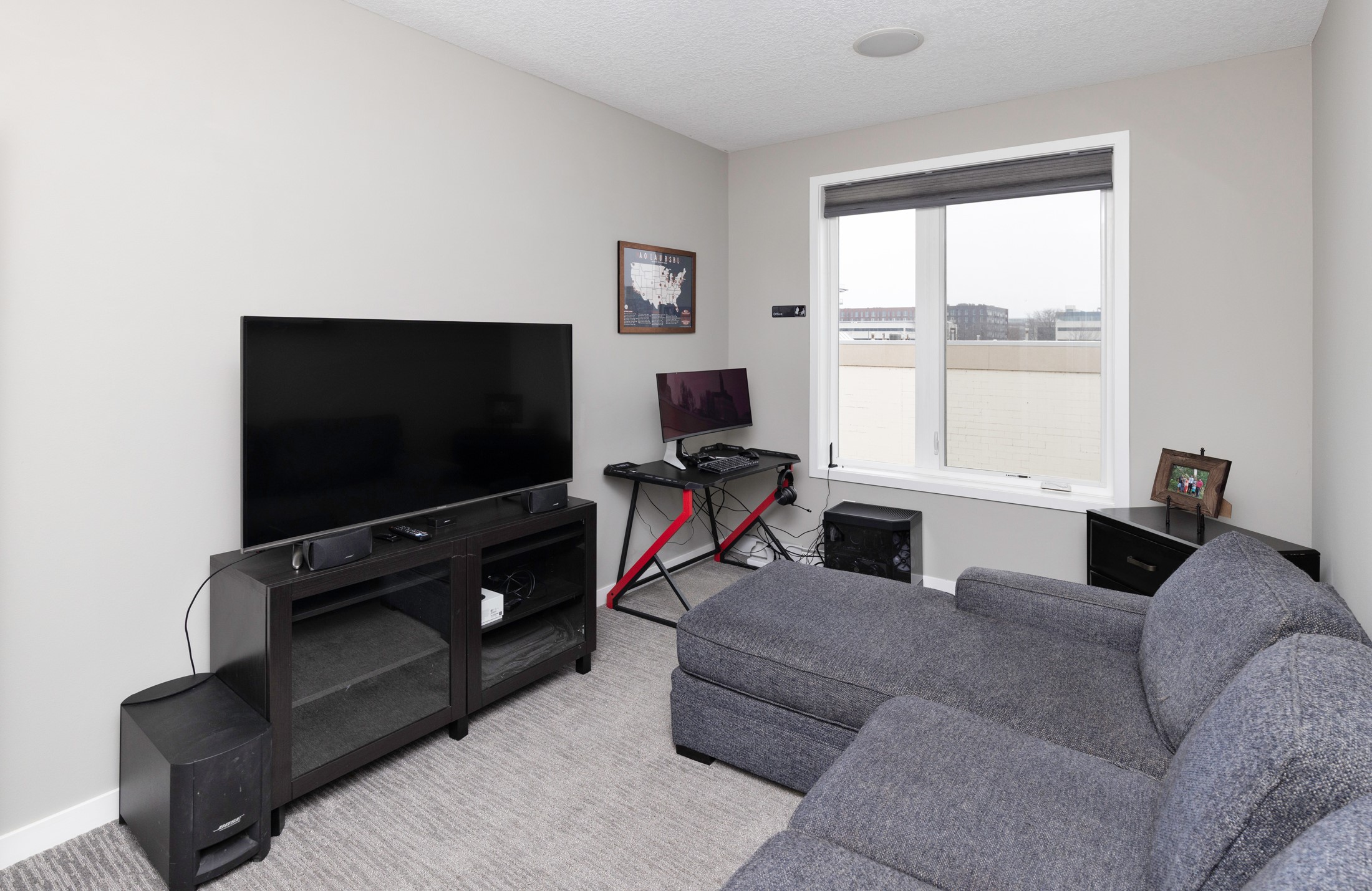 121 E Center Street Property Photo 18