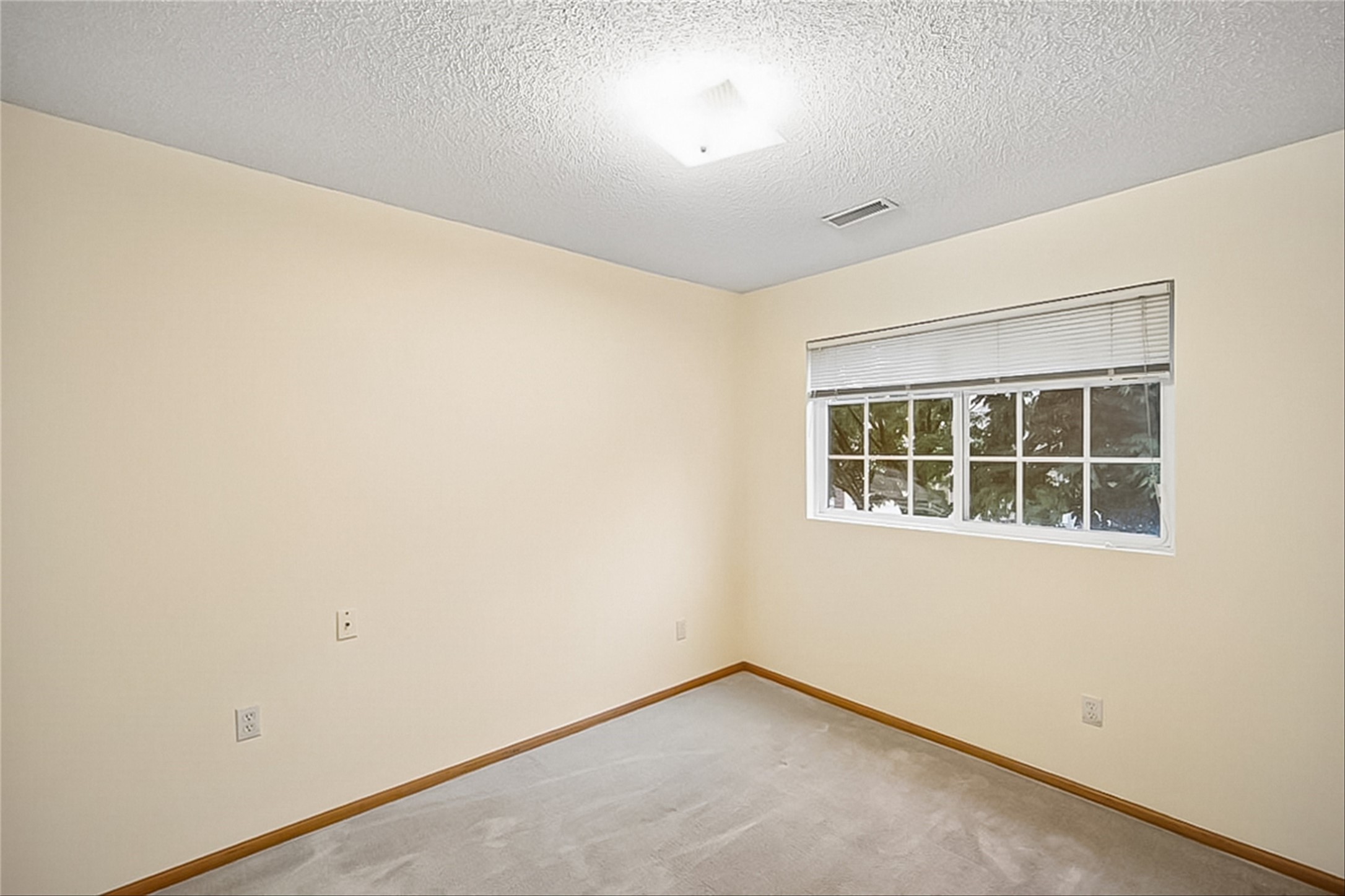 5466 Longview Court 3 Property Photo 17