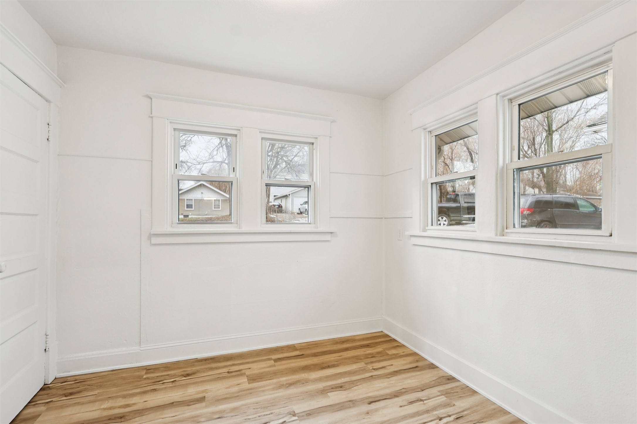 1916 Jefferson Avenue Property Photo 9