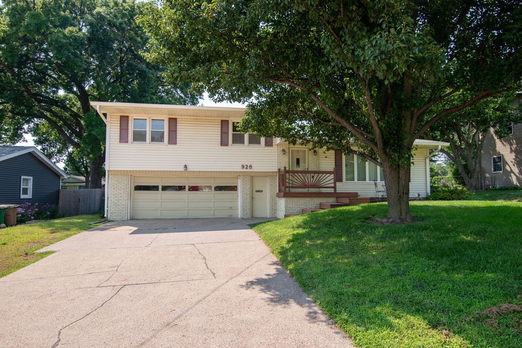 928 29th Street Property Photo 1
