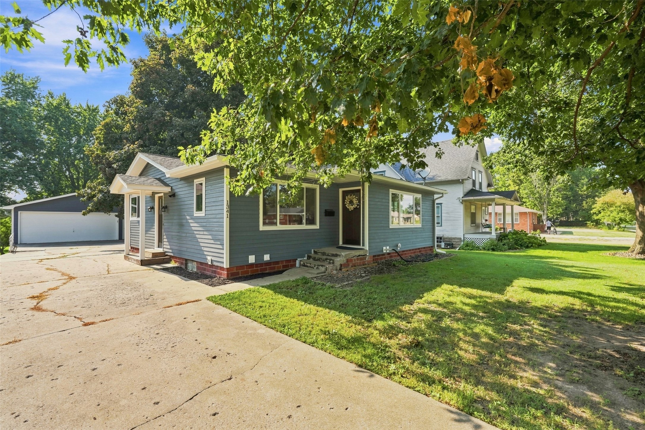 1341 Main Street Property Photo 1