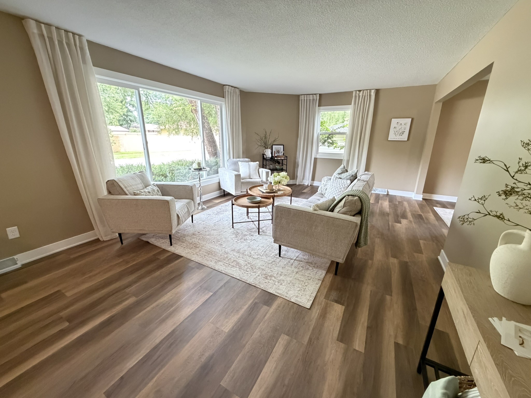 8304 Airline Avenue Property Photo 2