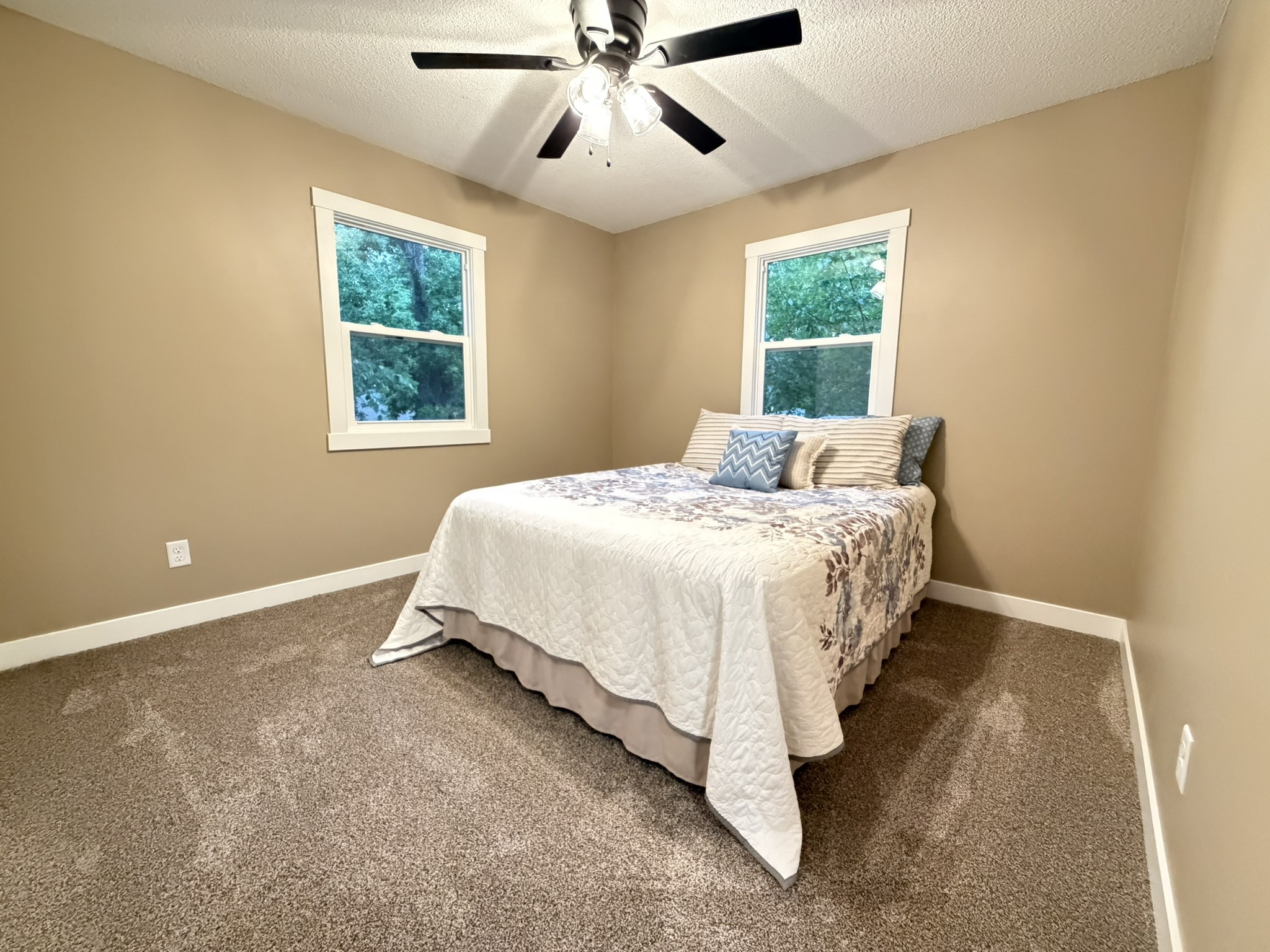 8304 Airline Avenue Property Photo 17