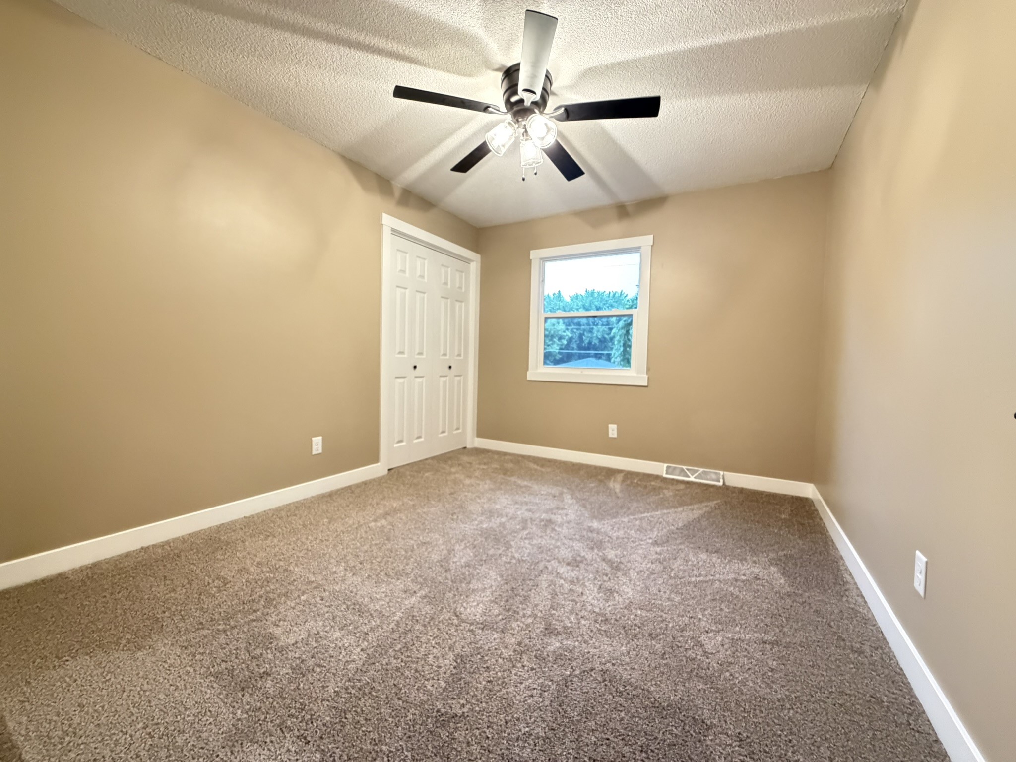 8304 Airline Avenue Property Photo 20