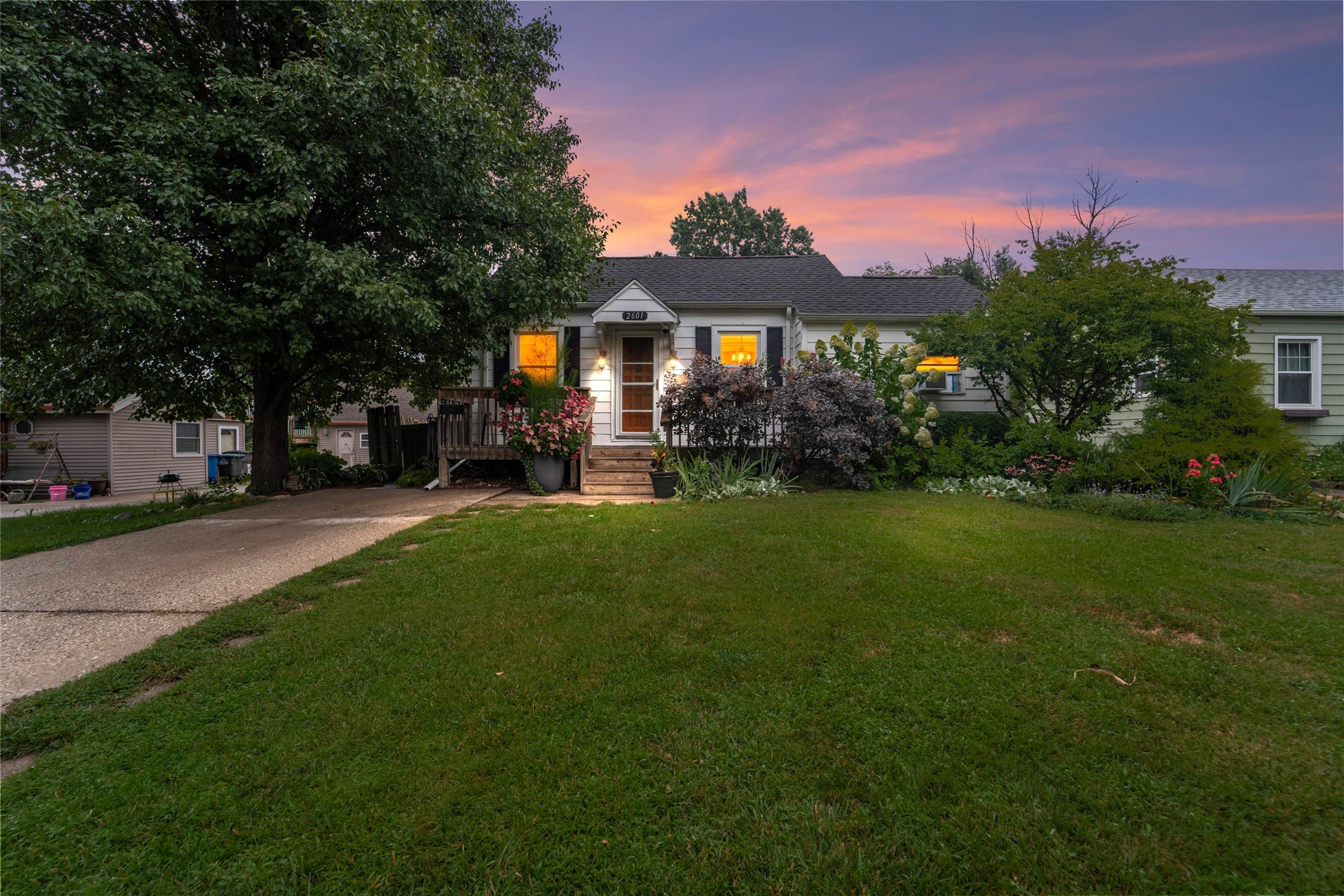 2601 37th Street Property Photo 1
