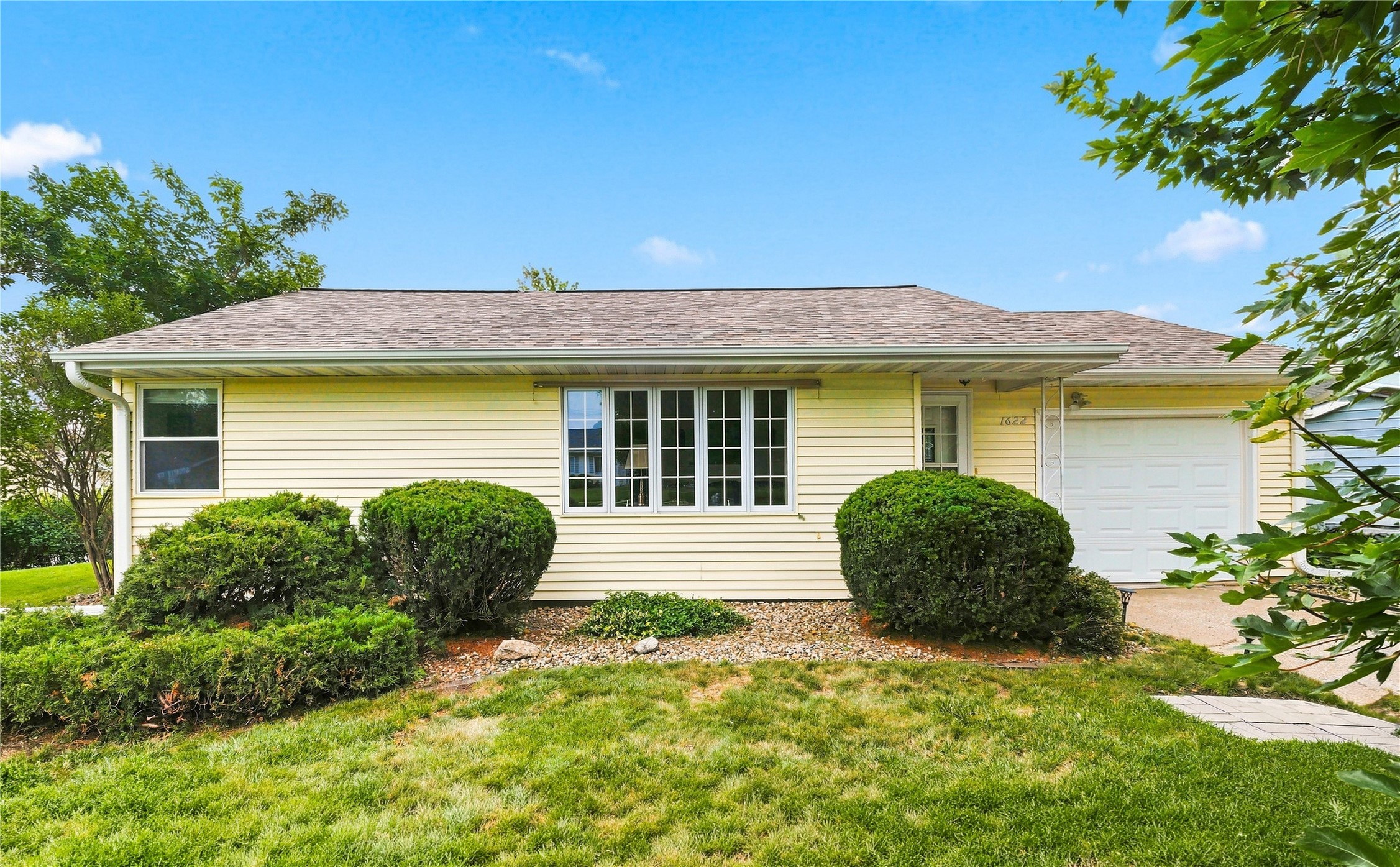 1622 Spencer Street Property Photo 1