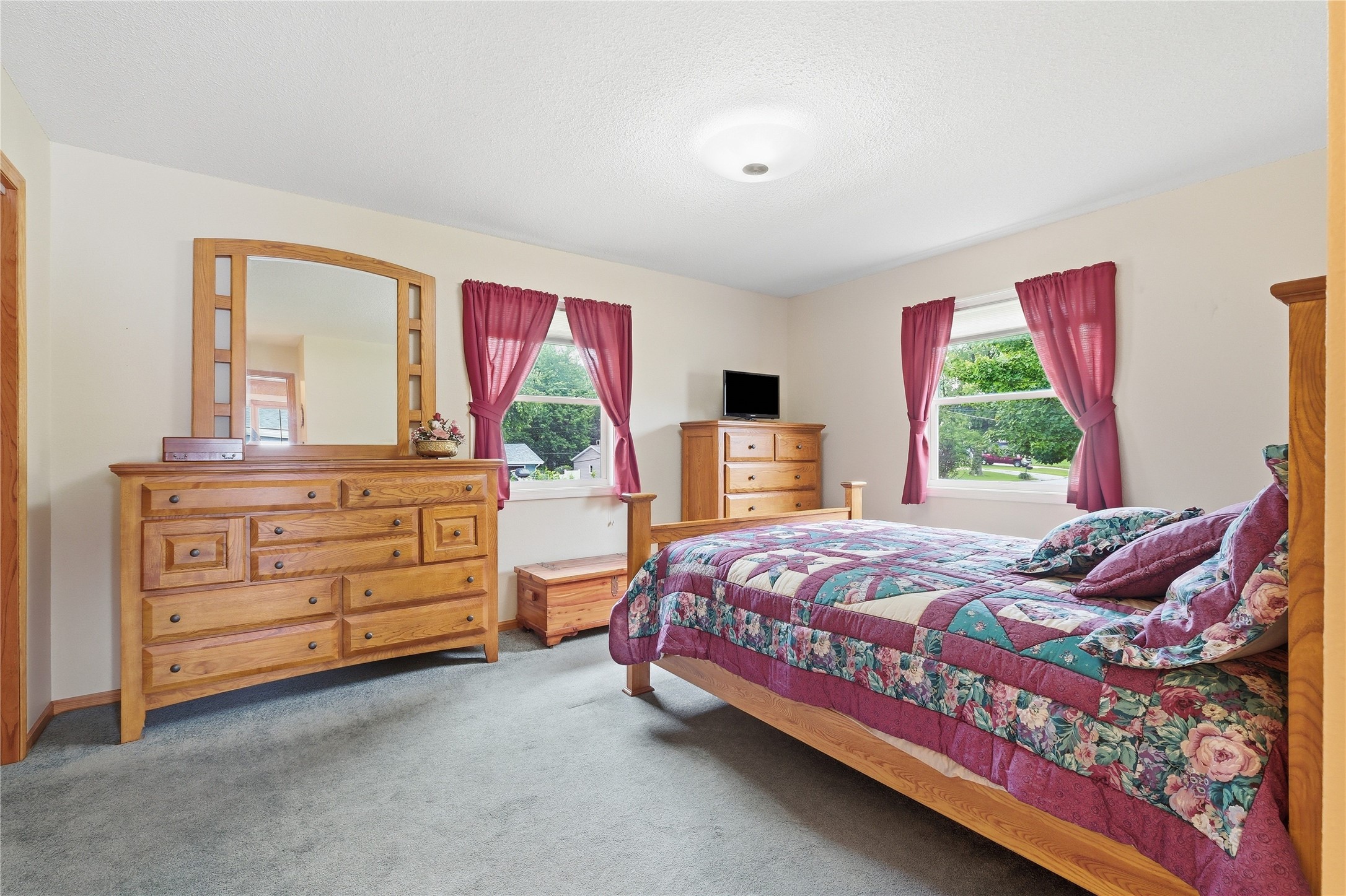 1622 Spencer Street Property Photo 18
