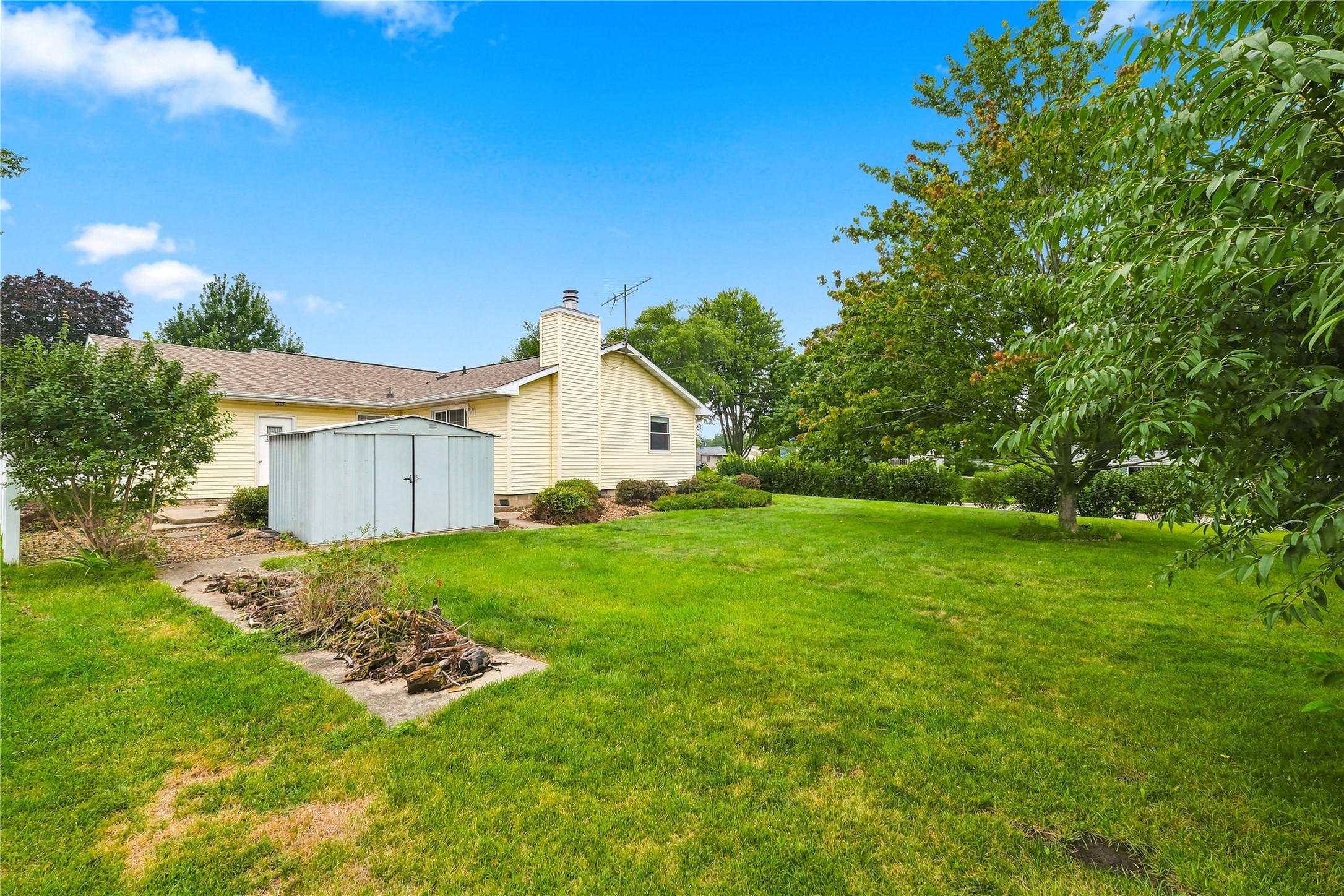 1622 Spencer Street Property Photo 26
