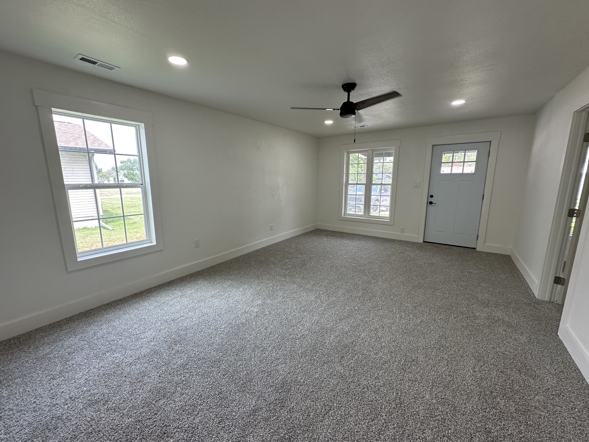 520 N Main Street N Property Photo 2