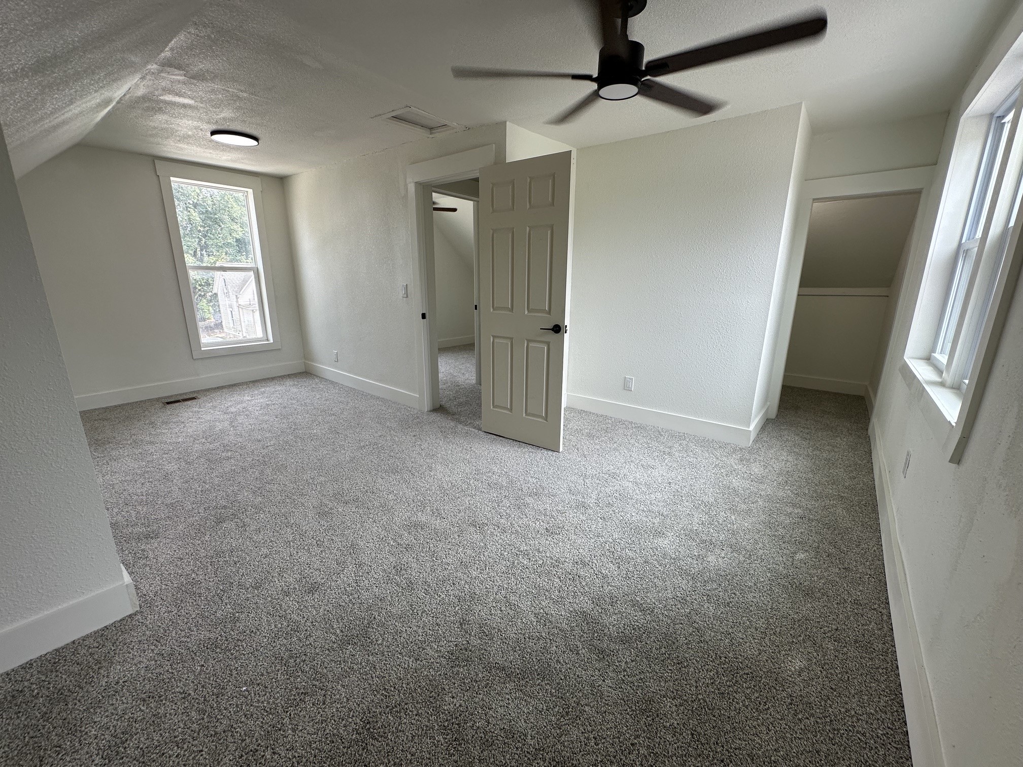 520 N Main Street N Property Photo 23