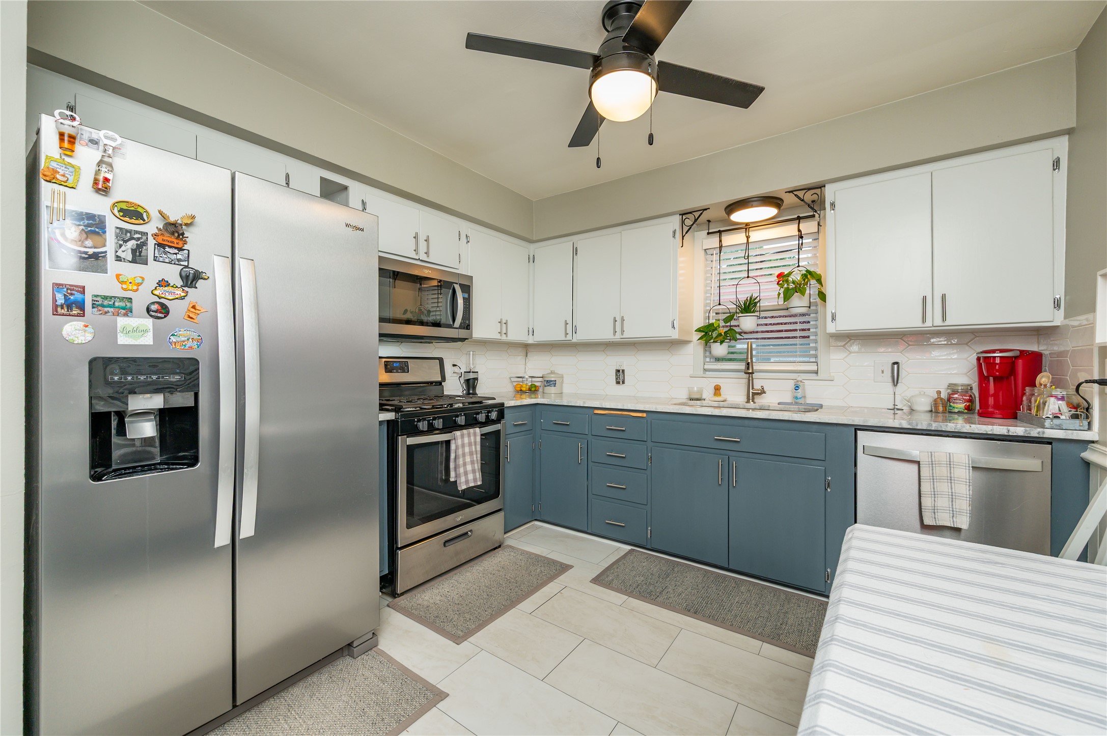 3201 E Ovid Avenue Property Photo 6