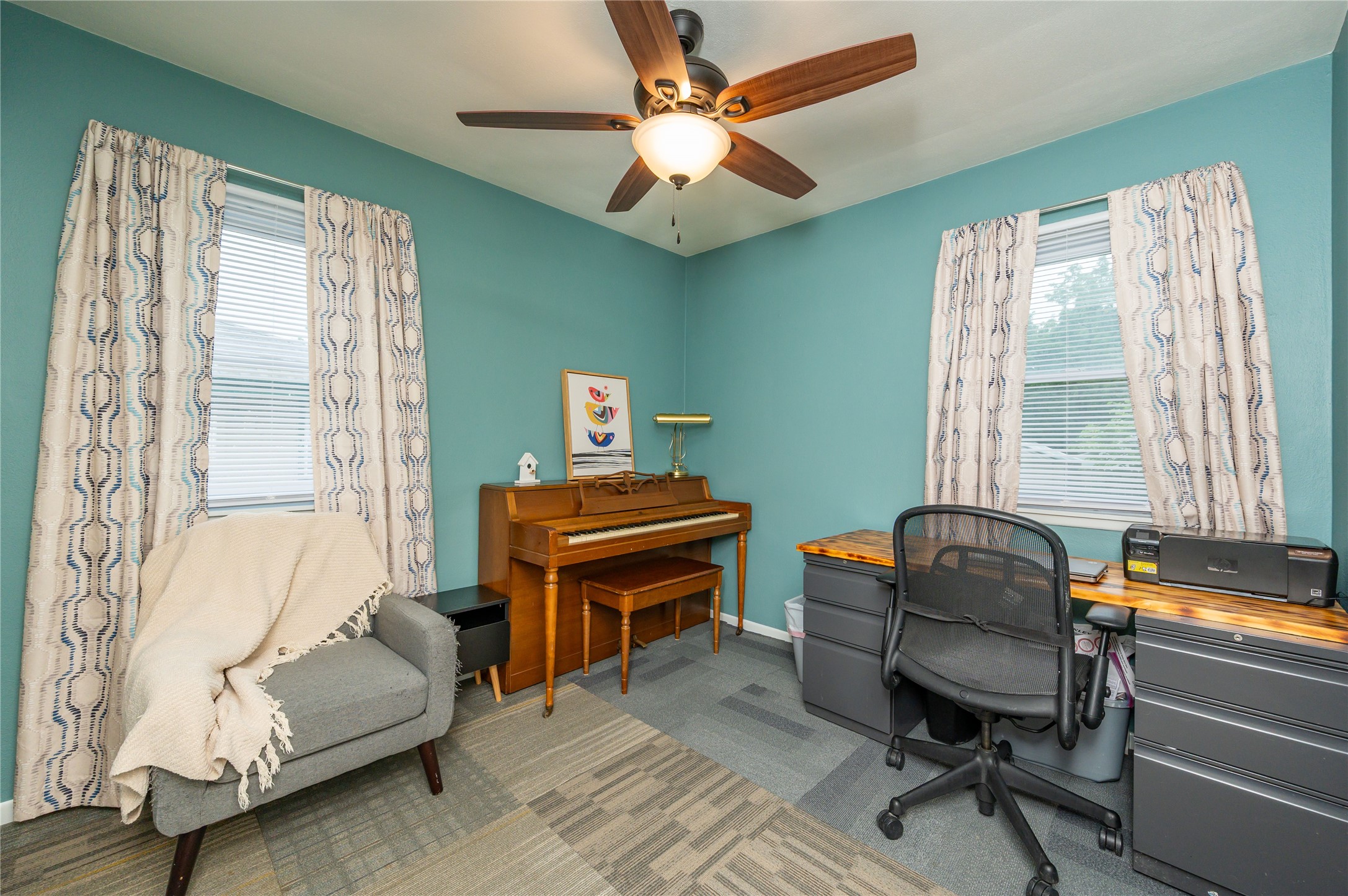 3201 E Ovid Avenue Property Photo 9